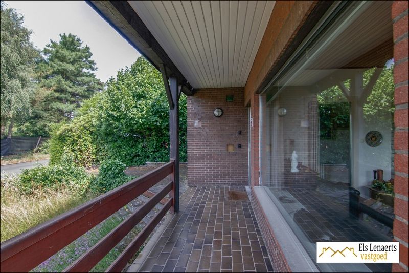 Charmante gelijkvloerse woning op ruim perceel foto 32