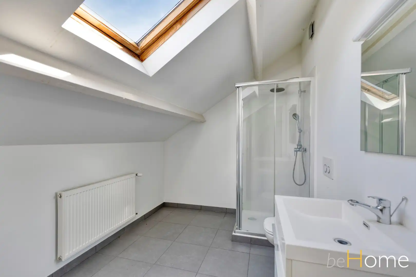 TE HUUR - Op zoek naar een stijlvol en uniek herenhuis met 5 slpk in hartje Merchtem? Welkom Home! foto 25