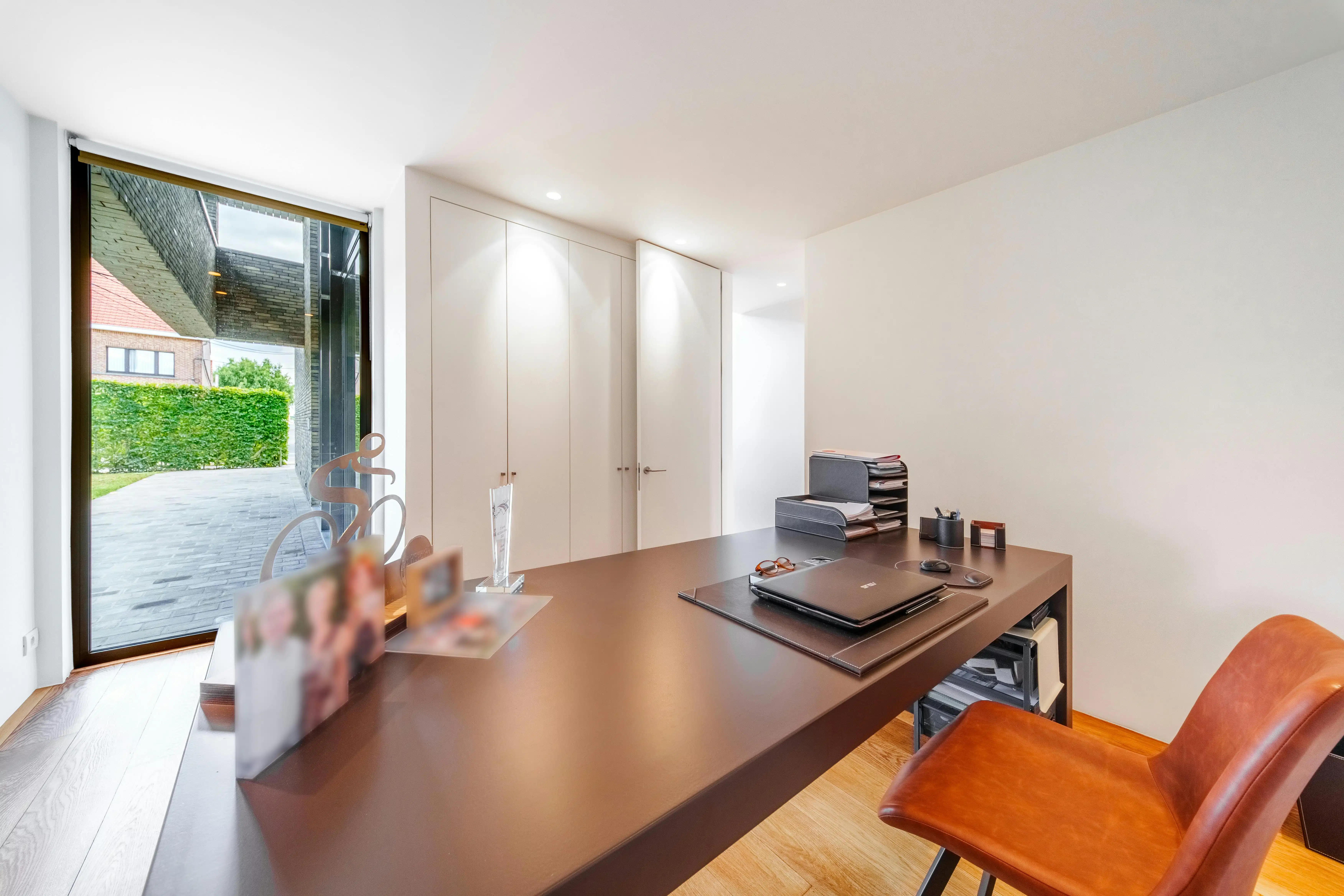 Unieke architecturale villa in Oostrozebeke foto 23