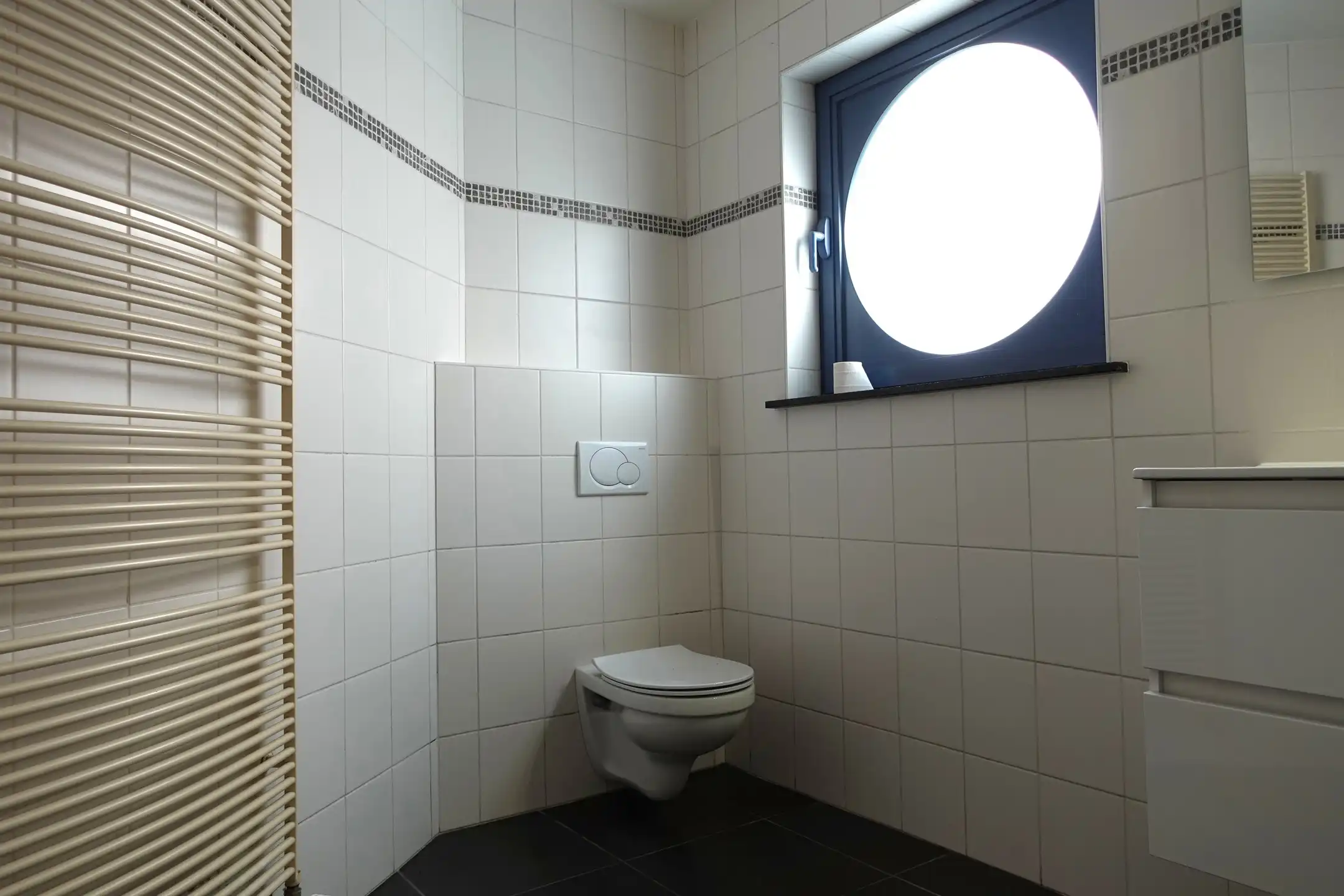 Ruim 2-slaapkamer appartement met stadstuin te Turnhout. foto 8