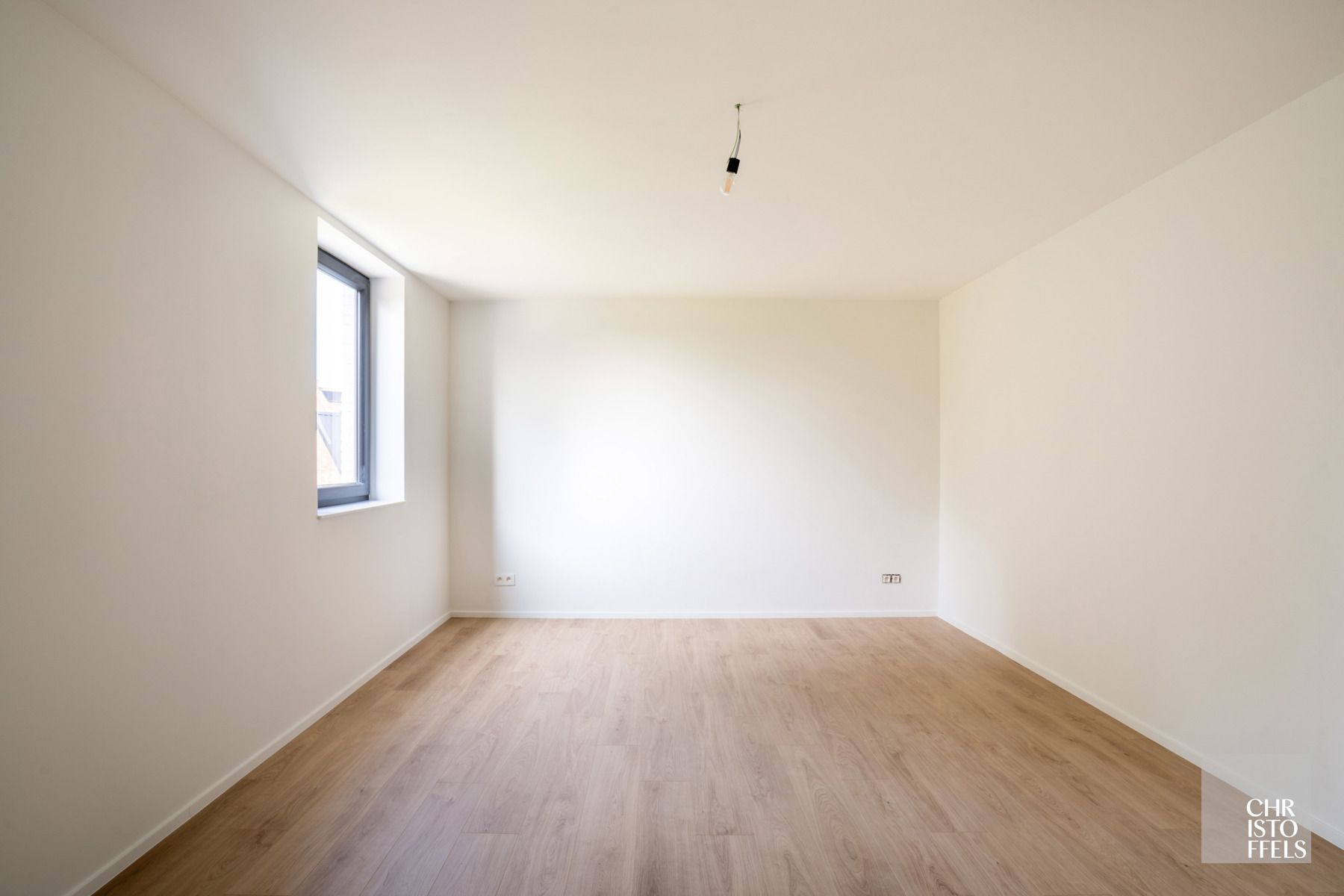 Instapklare nieuwbouwwoning van 185m² met 3 slaapkamers!  foto 6