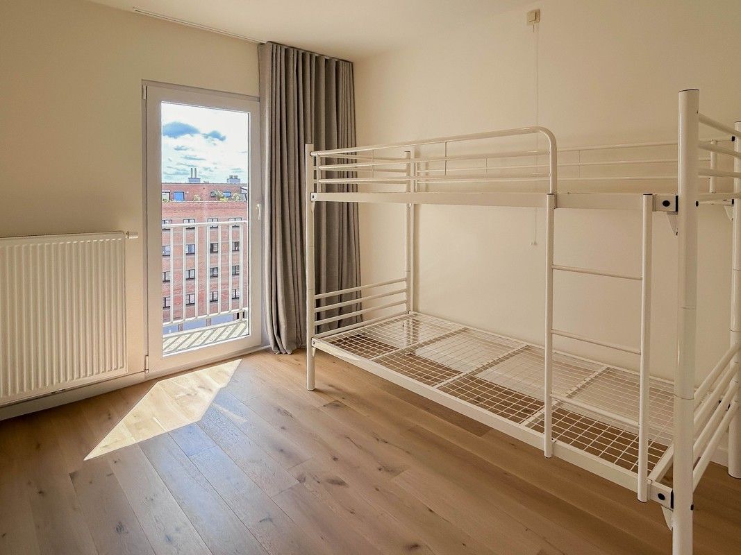 Prachtig gerenoveerd appartement op de Zeedijk te koop! foto 8