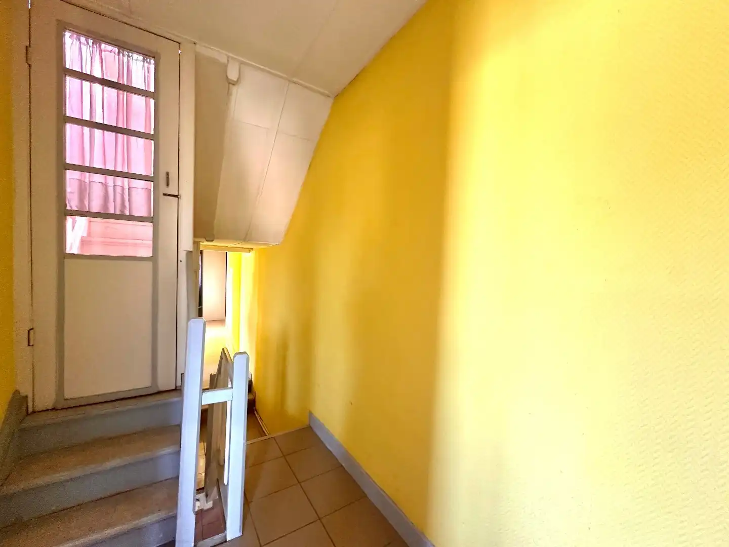 Ruime woning met 4 slaapkamers en tal van mogelijkheden in Riemst foto 9