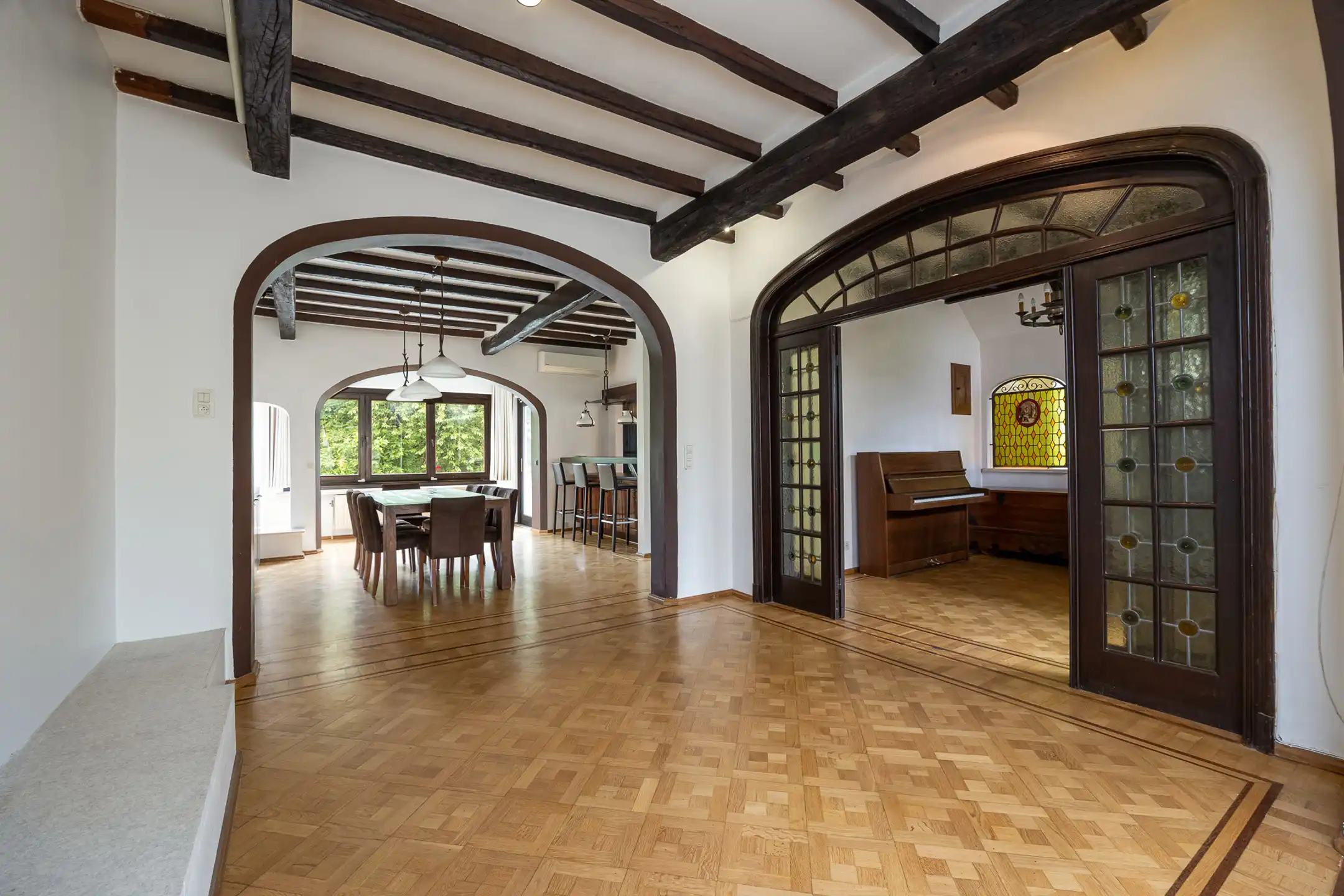 Een villa met ziel — authentiek, ruim en uniek in Grimbergen foto 5