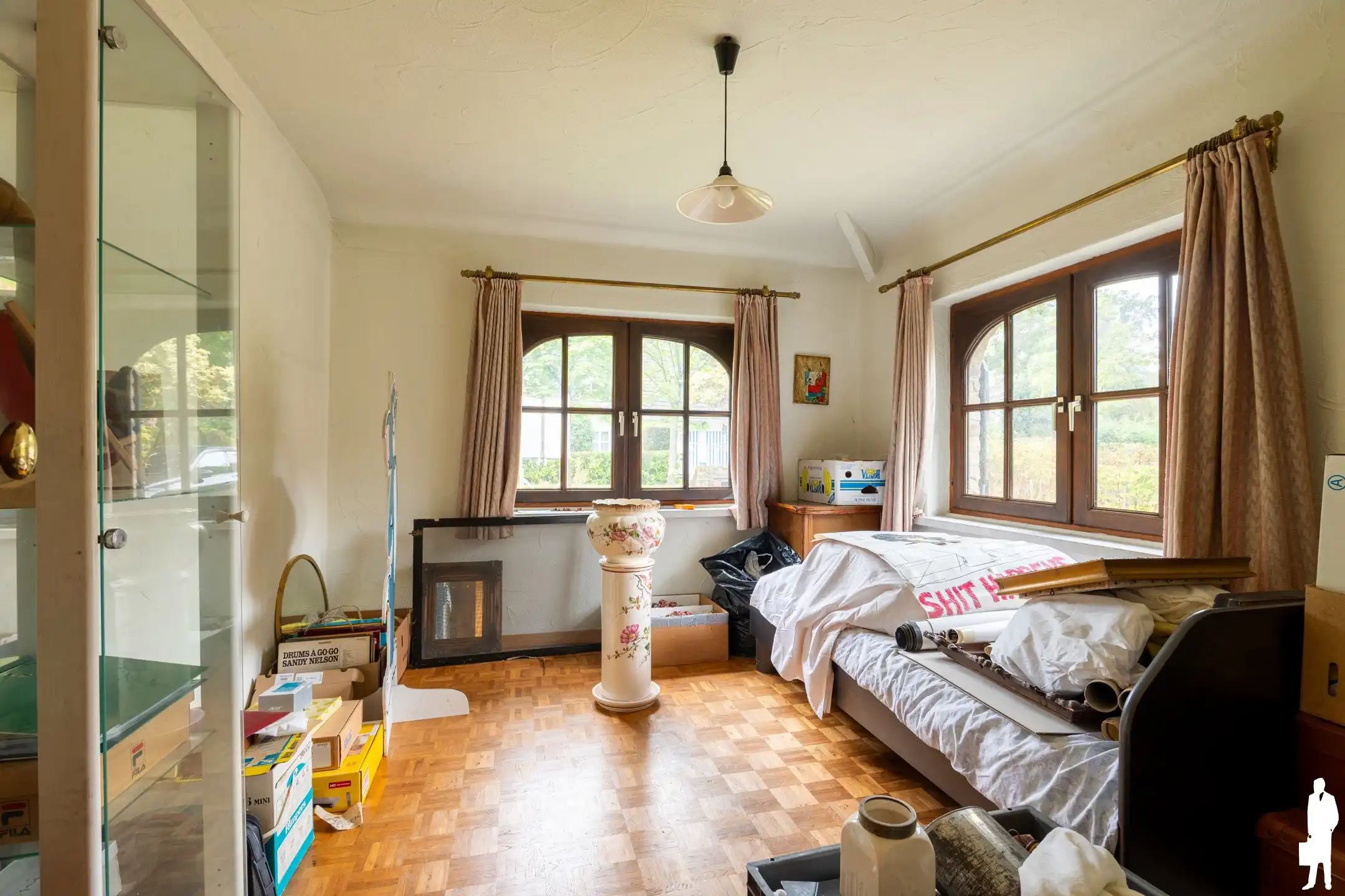 Gelijkvloerse villa met 4 slpk op toplocatie foto 18