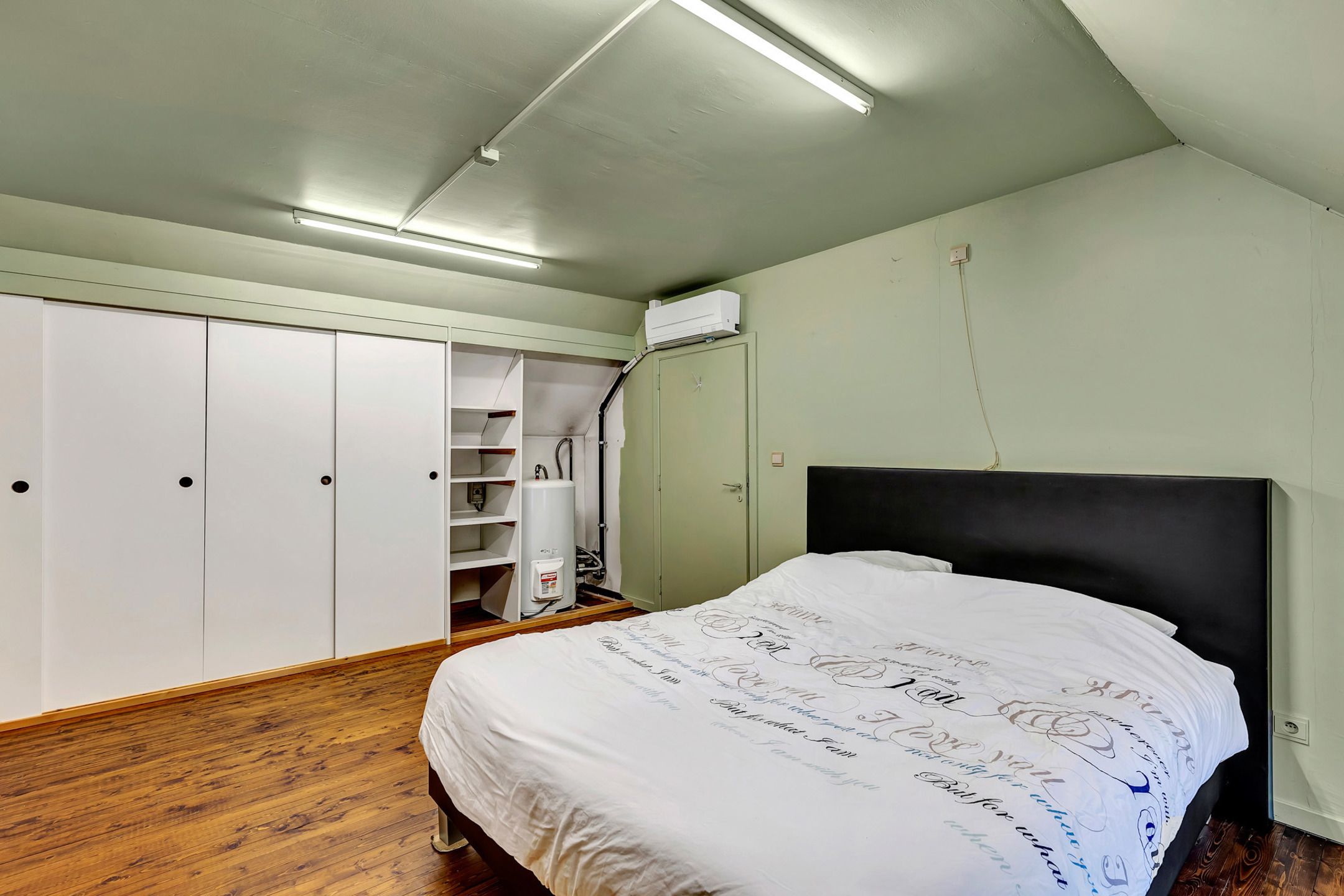 Unieke instapklare (kangoeroe)woning met praktijkruimte foto 22