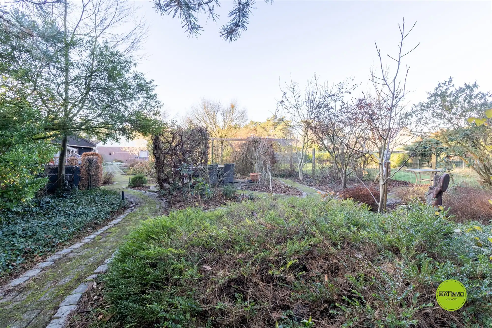 Ruime woning op een perceel van 1340m2 te Mol-Heidehuizen  foto 23