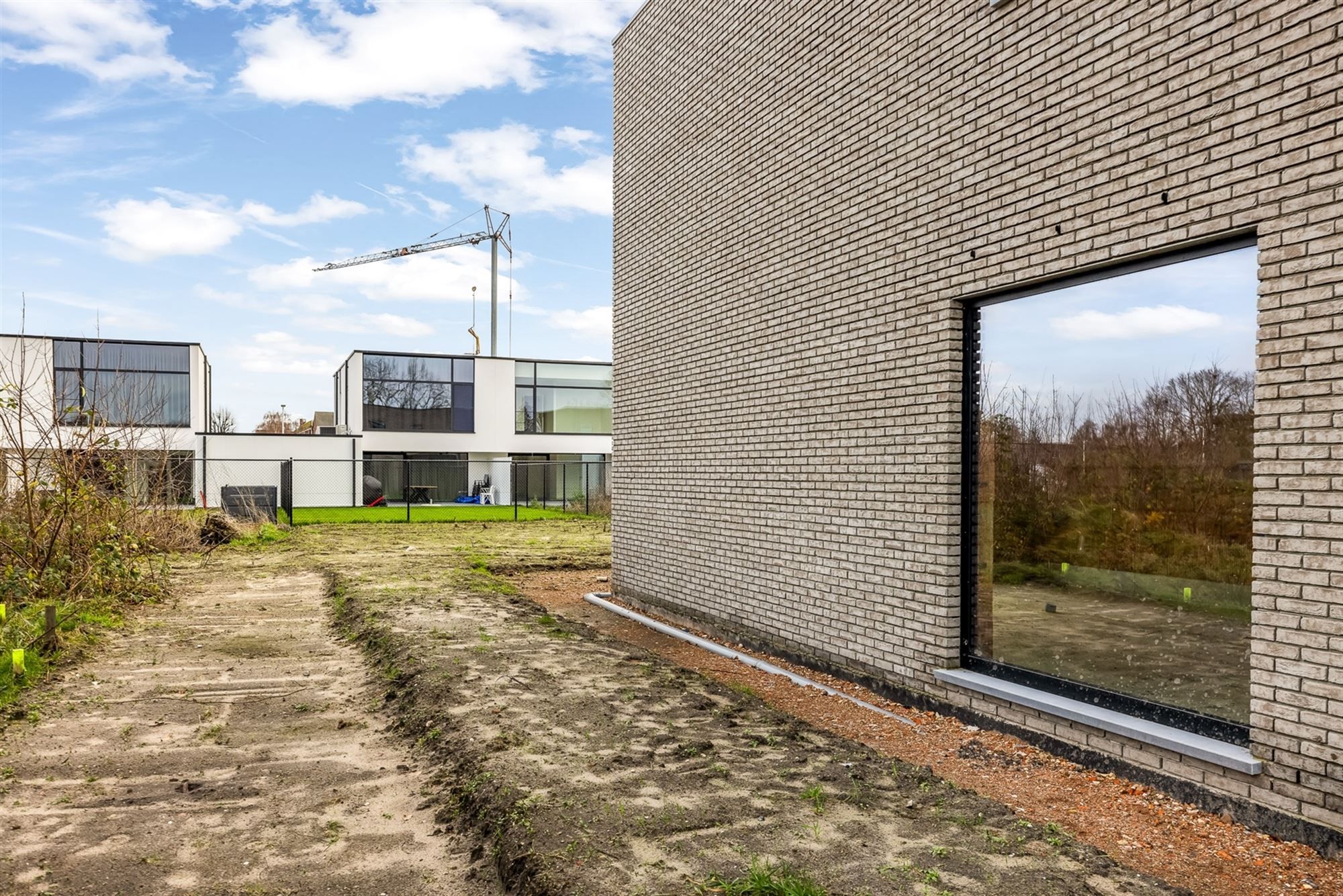 MODERNE NIEUWBOUWWONING MET 3 SLAAPKAMERS OP RUSTIGE DOCH CENTRALE LIGGING TE PEER foto 11