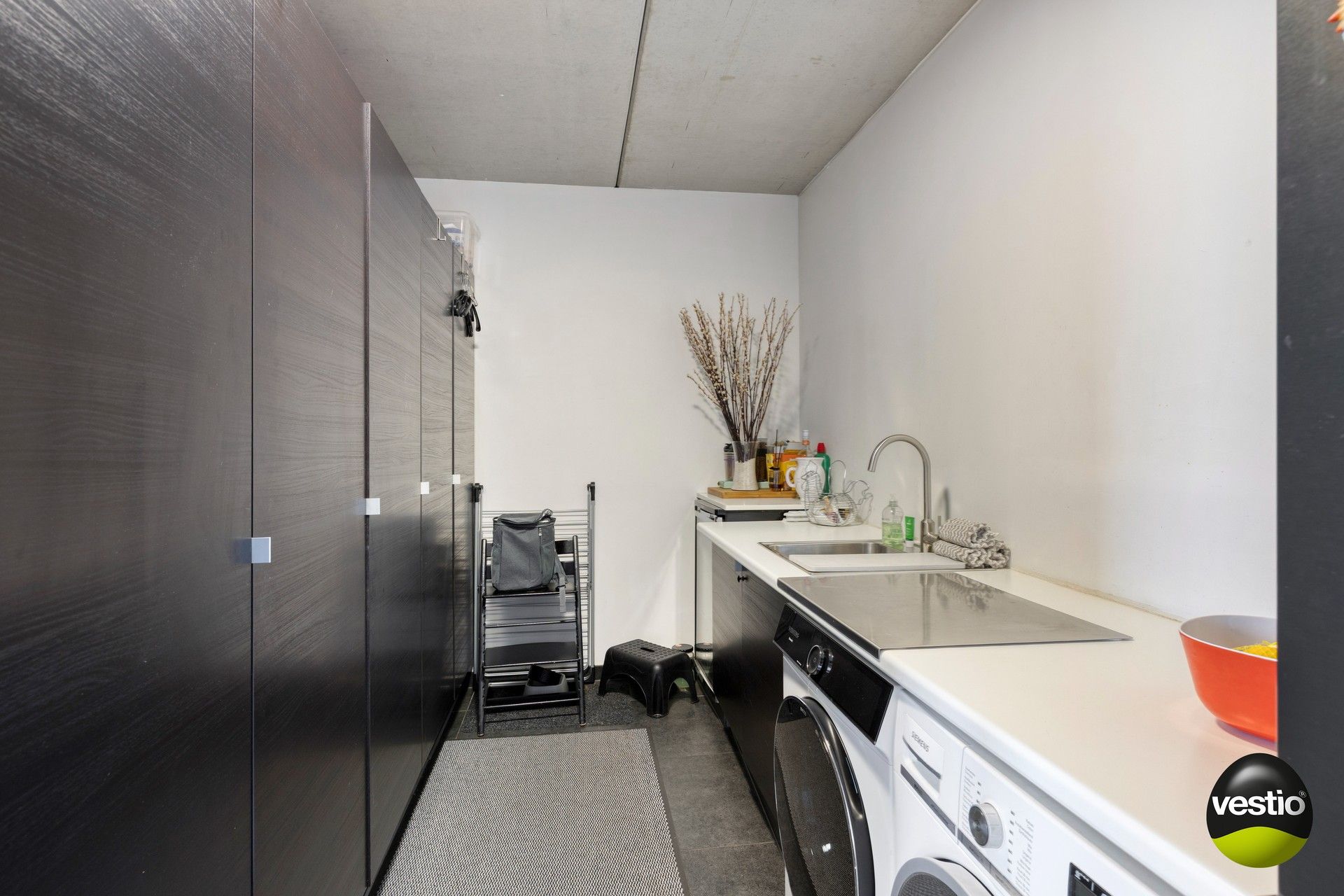 MODERNE VILLA – TOPAFWERKING IN RUSTIGE WIJK foto 21