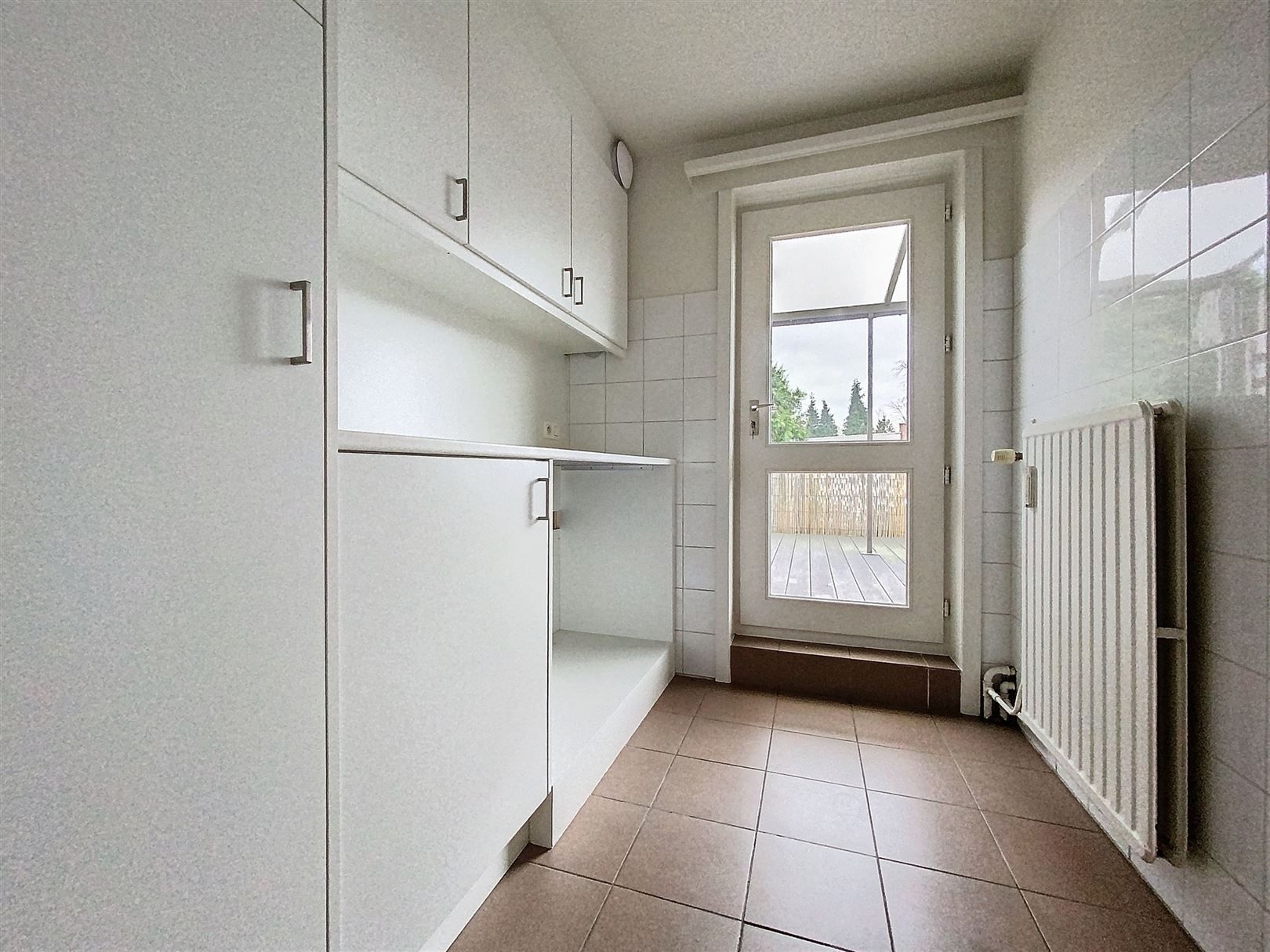 Instapklaar duplexappartement nabij centrum Brasschaat  foto 7