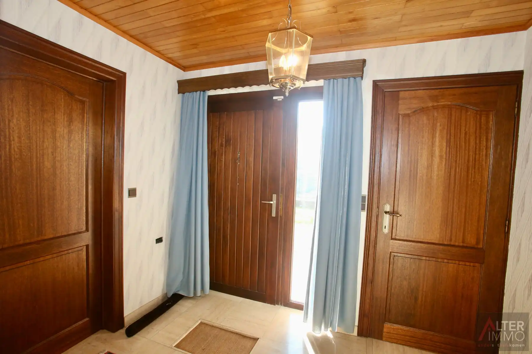 Opportuniteit! Gelijkvloerse woning met 3 slaapkamers op een groot en breed perceel (30 m) van 25a 65ca - EPC makkelijk te verbeteren! foto 16