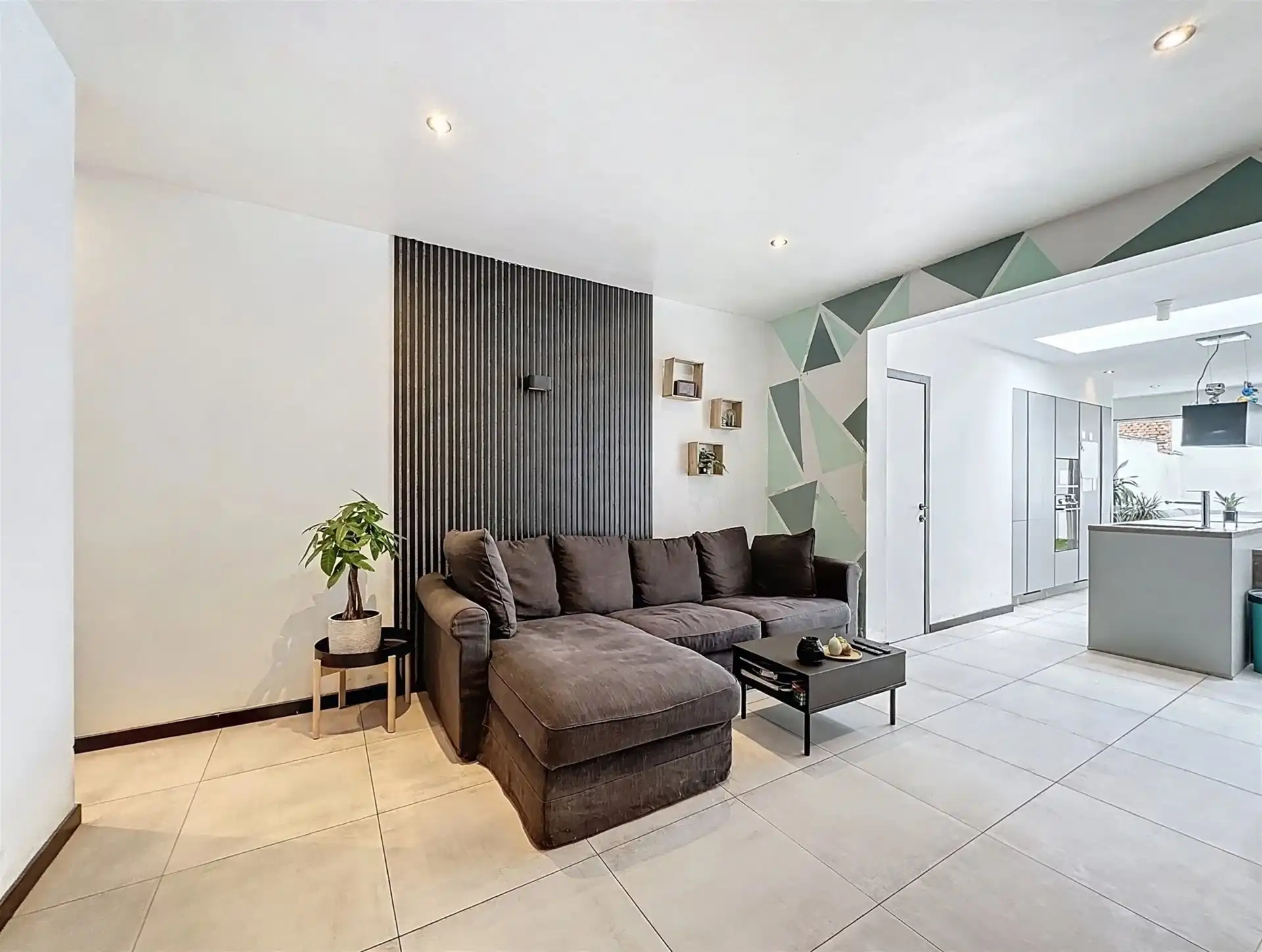 Te koop: Instapklare woning in Sint-Niklaas foto {{pictureIndex}}