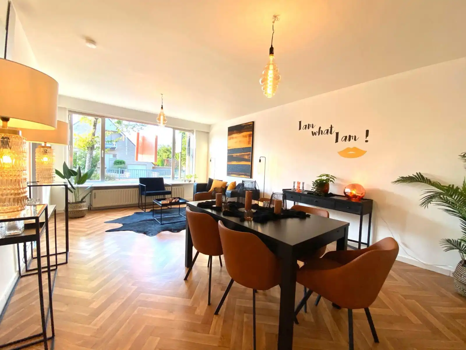 Instapklaar gelijkvloers appartement met garage ! foto 2