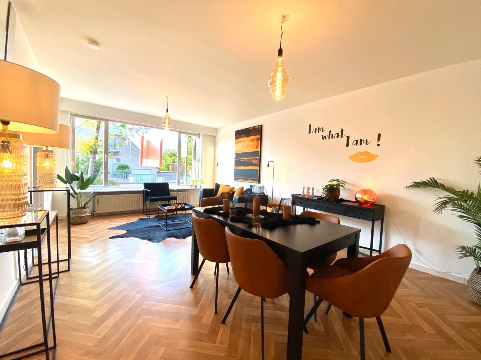 Instapklaar gelijkvloers appartement met garage ! foto 2