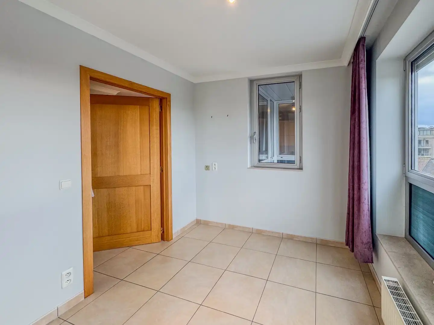 Ruim appartement met 2 slaapkamers en terras met prachtige vergezichten! foto 14