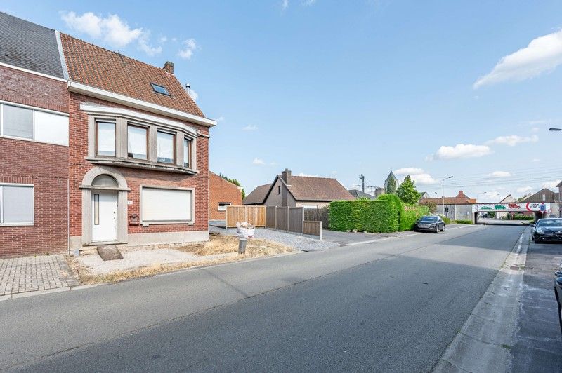 Woning met magazijn en 3 slaapkamers te koop in Waregem! foto 20