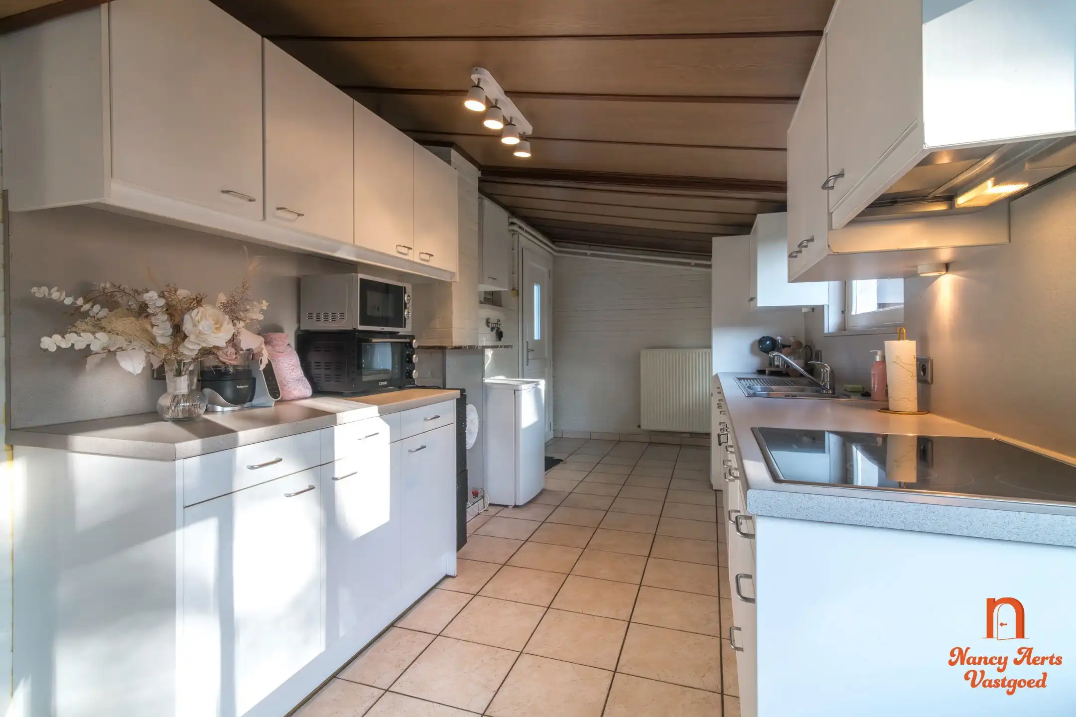 Gezellige bungalow met tuin en renovatiekansen in Koersel foto 14