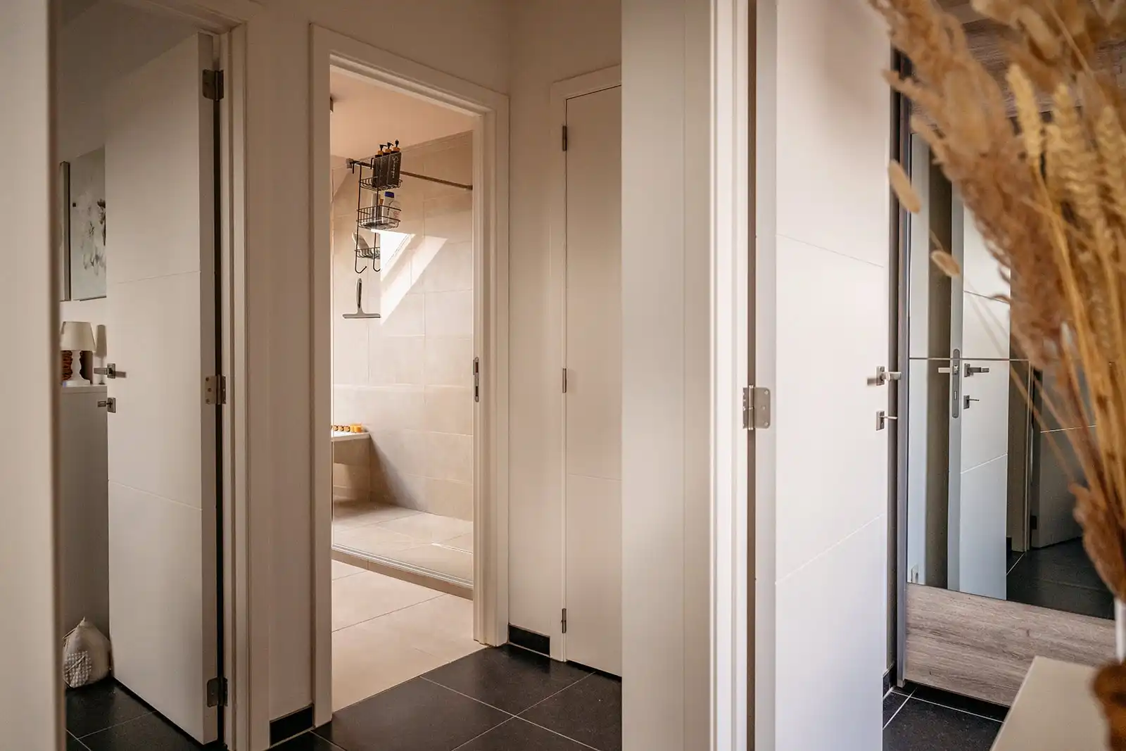 Stijlvol en lichtrijk duplexappartement met 3 slaapkamers in Evergem foto 15