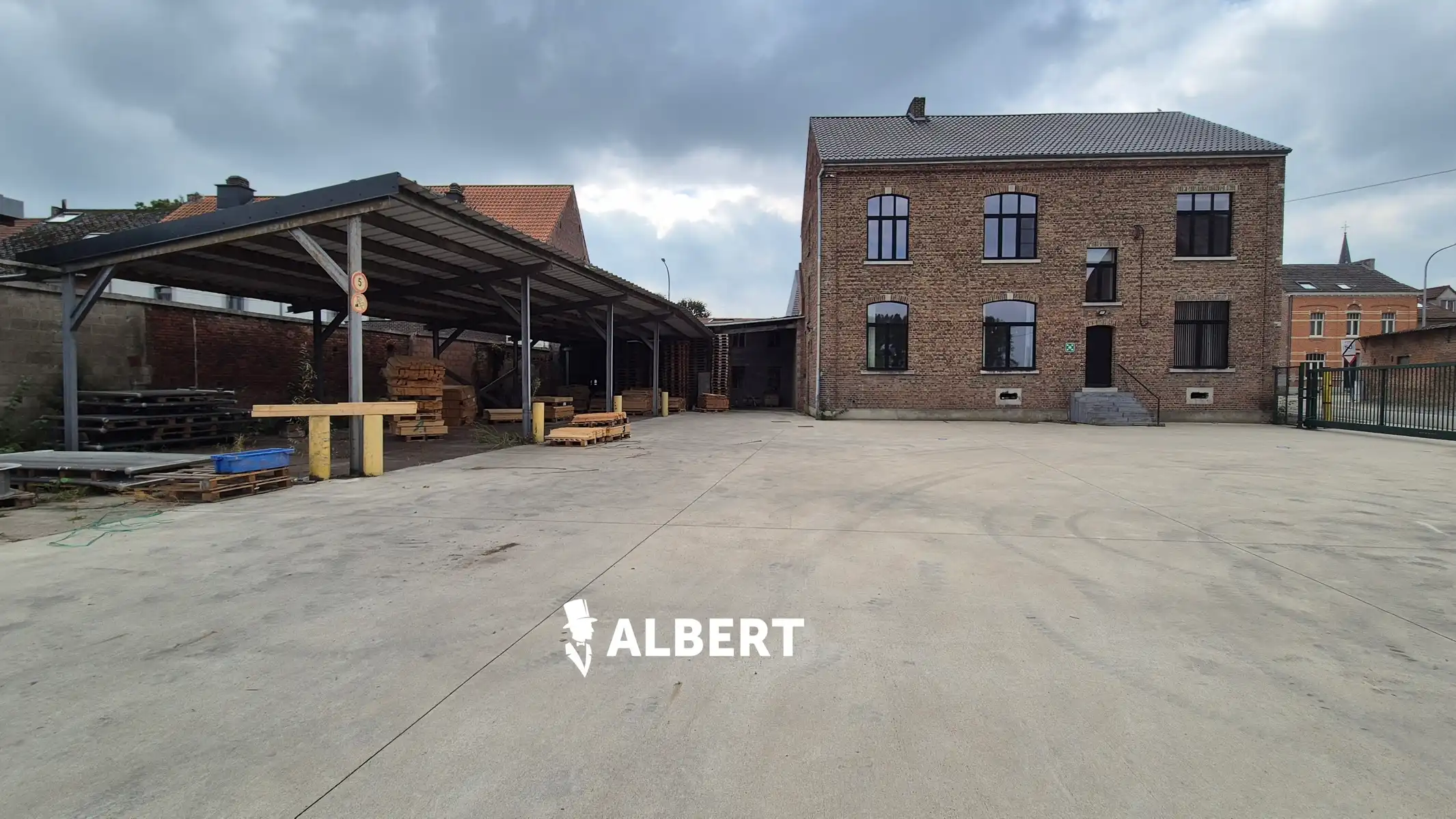 Unit 5 - kantoorgebouw foto 13