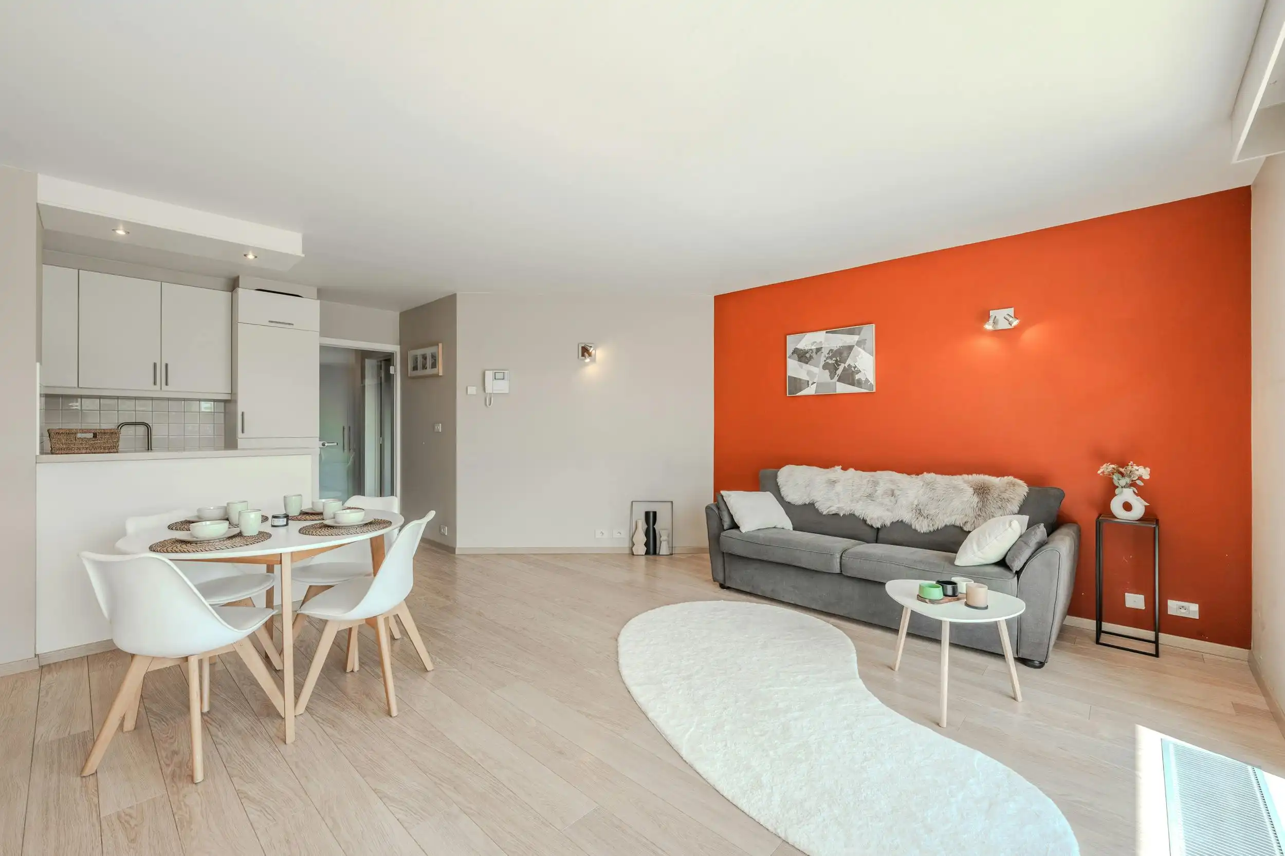 Lichtrijke appartement met zongericht terras te Warande! foto 2