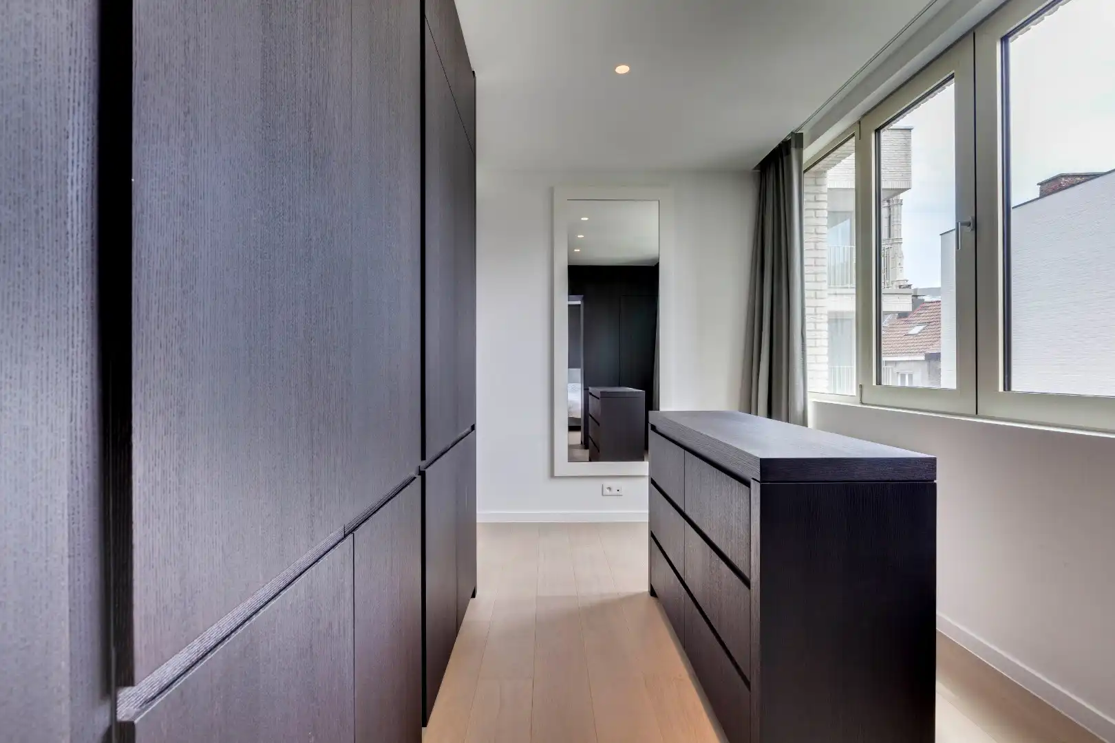 Gemeubeld en luxueus appartement  met parking te Kouterdreef  foto 16