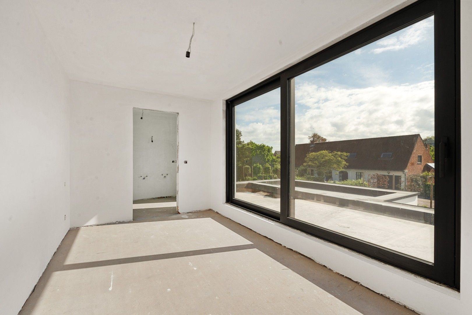 NIEUWBOUW ruime drie slaapkamer met veel licht, groene tuin en dakterras foto 14