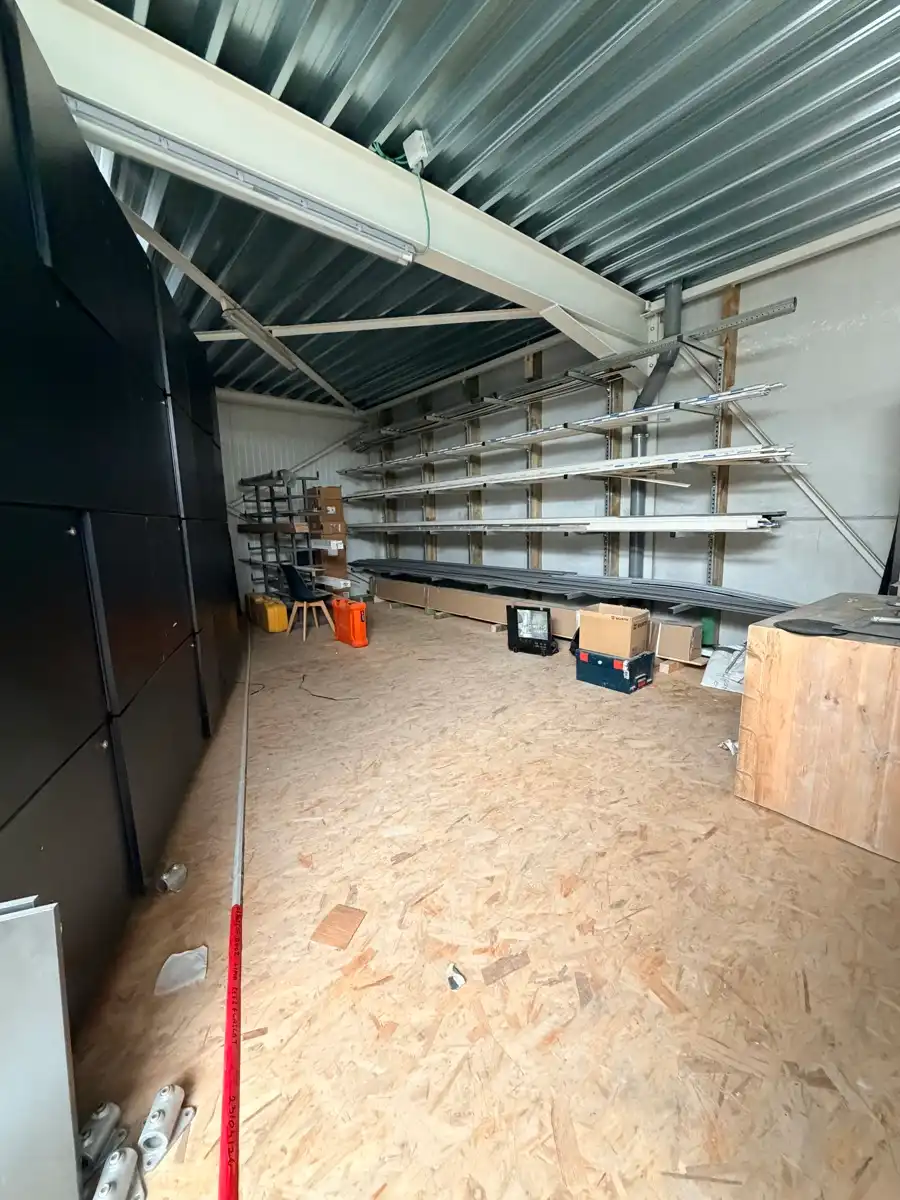 KMO Unit van 375m²+2pp foto 12