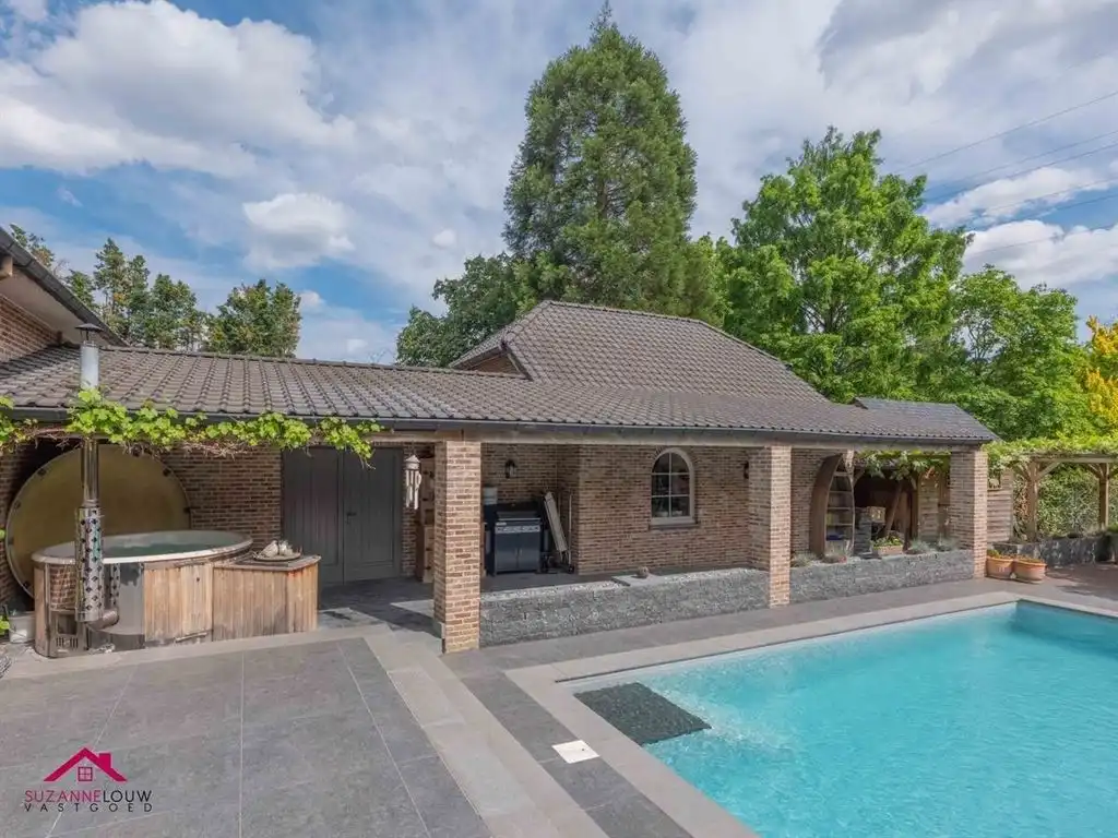 Hoogwaardig afgewerkte, landelijke villawoning foto 8