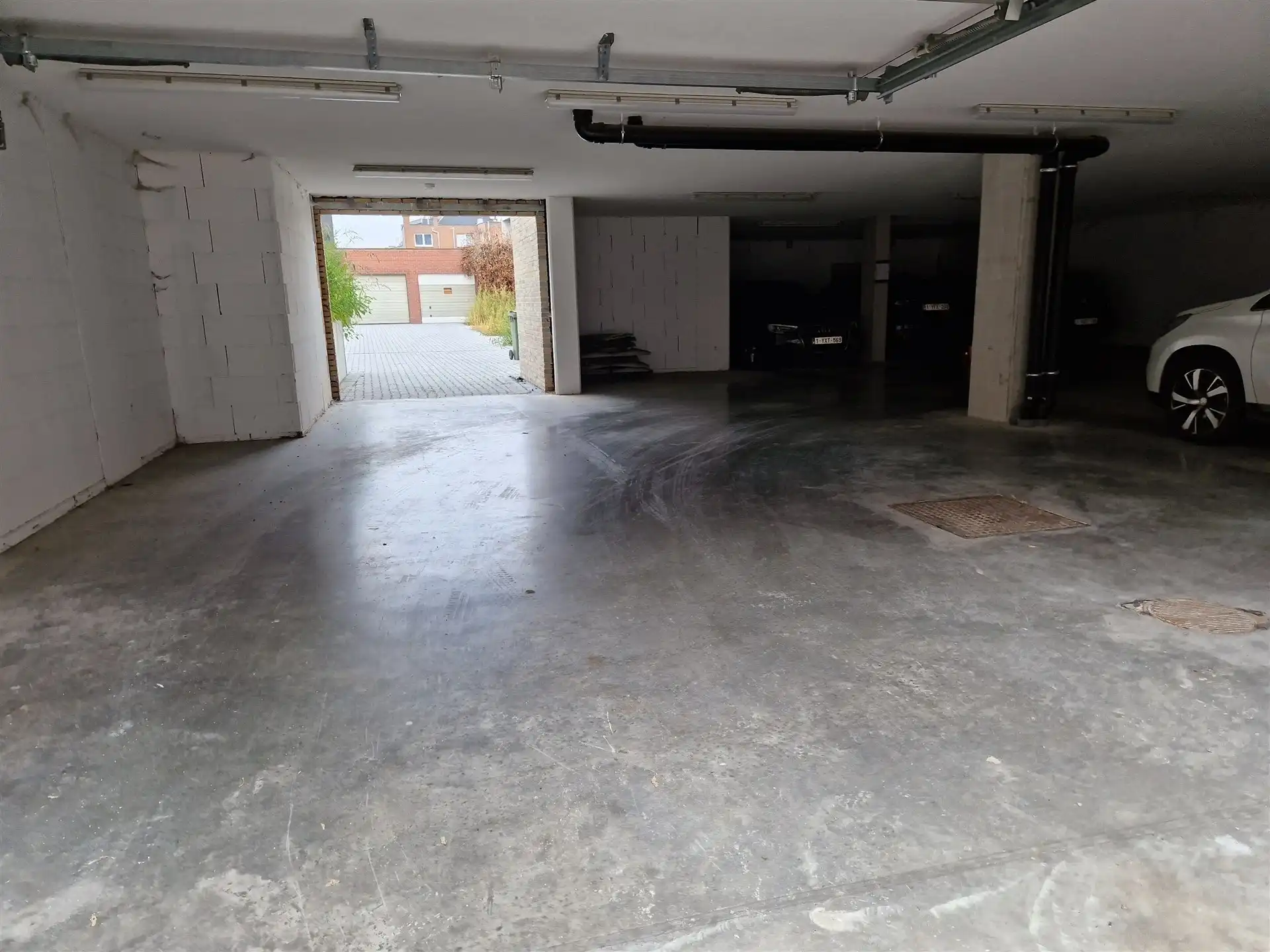 4 autostaanplaatsen te huur op de Nieuwstraat te Wetteren foto 5