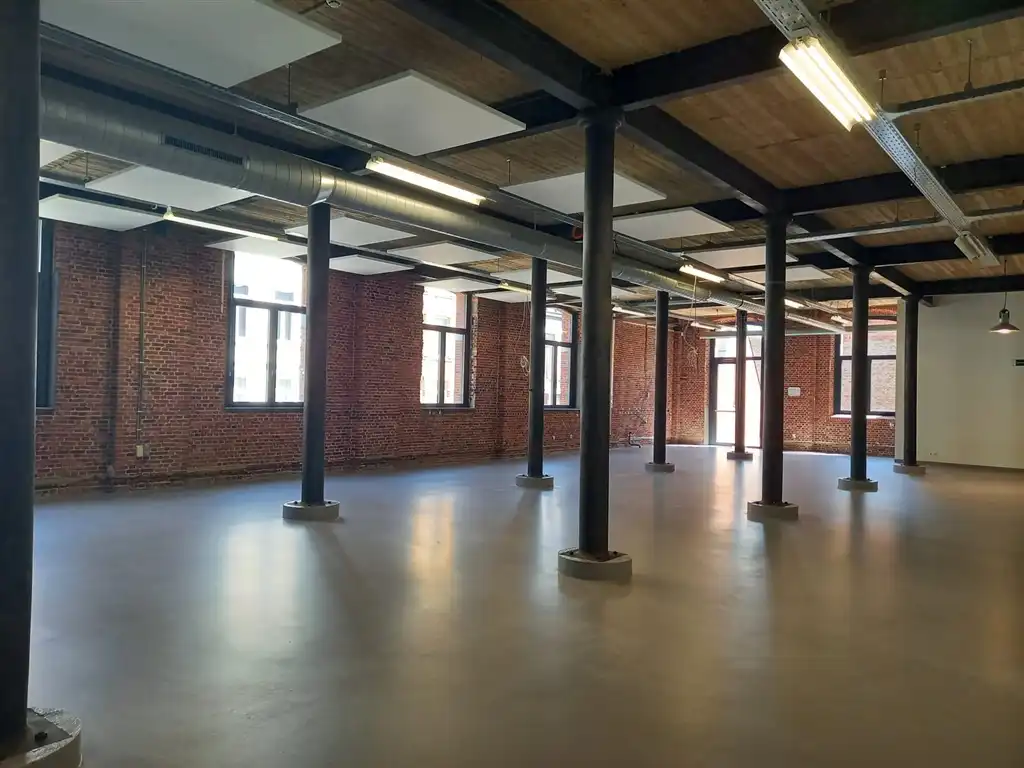 Kantoor te huur in voormalig pakhuis foto 4