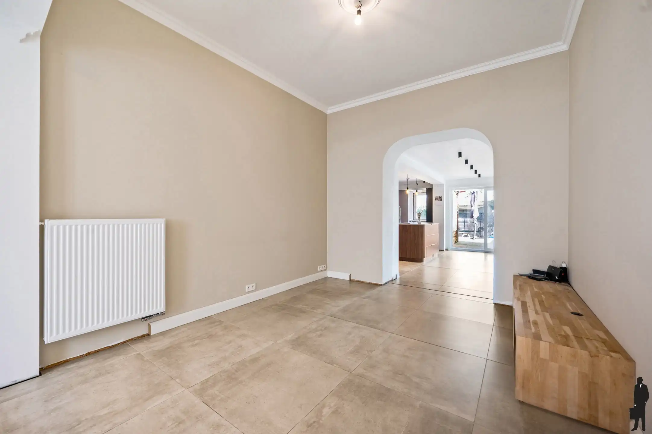 Af te werken burgerwoning met mogelijks 3 tot 4 slaapkamers foto 6