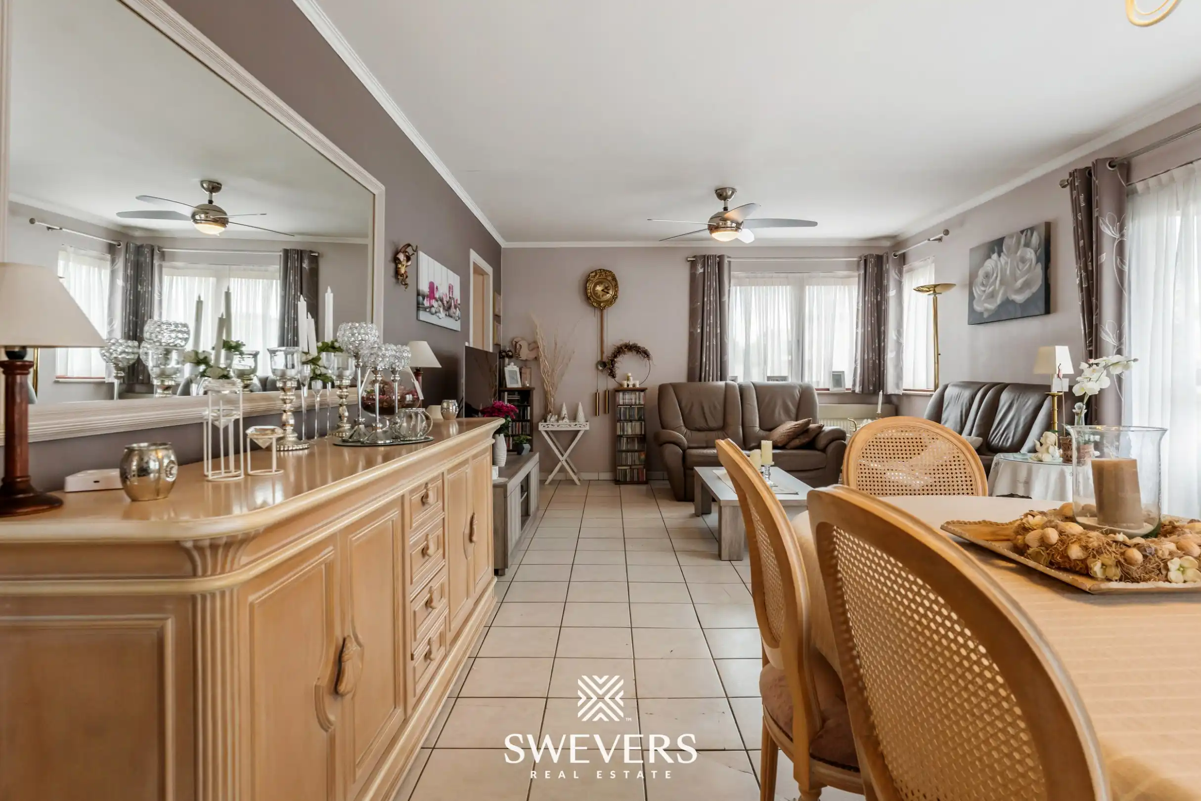 Ruim appartement met 3 slaapkamers centrum Sint-Truiden foto 7
