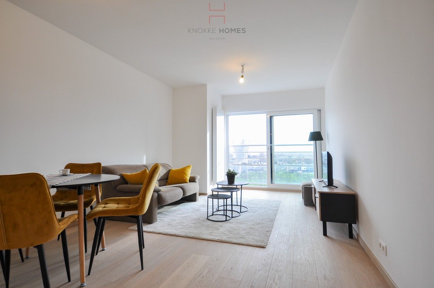 Volledig gerenoveerd appartement aan de achterkant van de Zeedijk foto 4