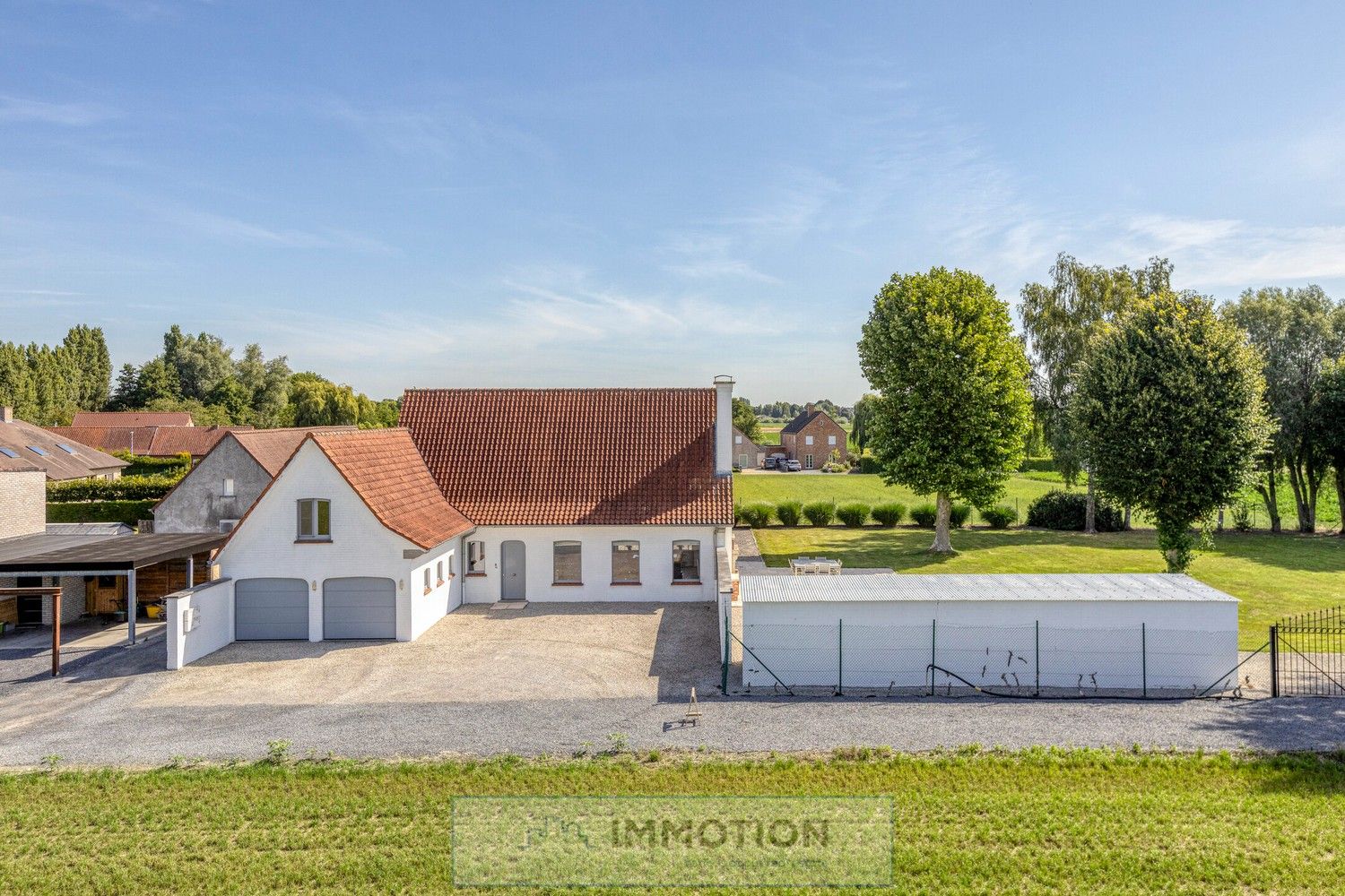 Hoofdfoto van de publicatie: Landelijke villa – Rust en ruimte op 2.300 m²