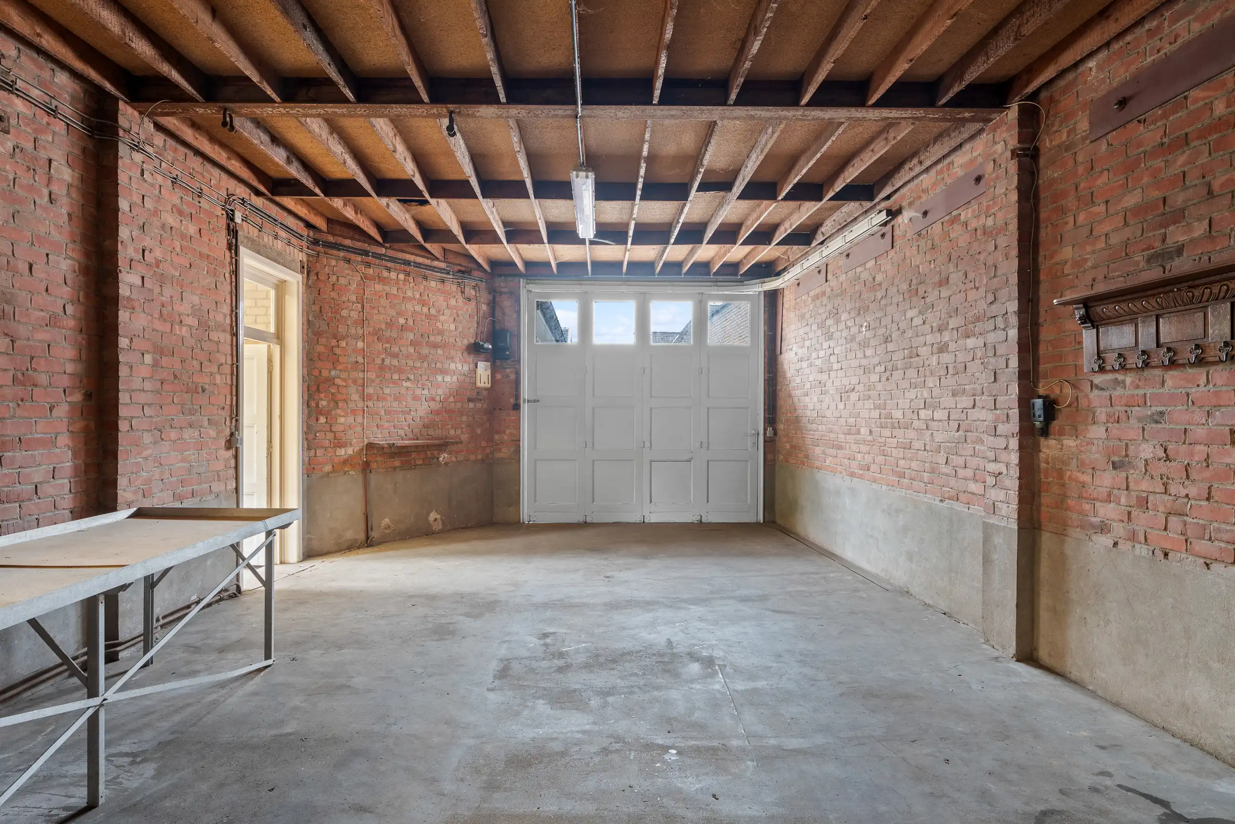 Ruime bungalow met magazijn op 1.101 m² grond foto 13