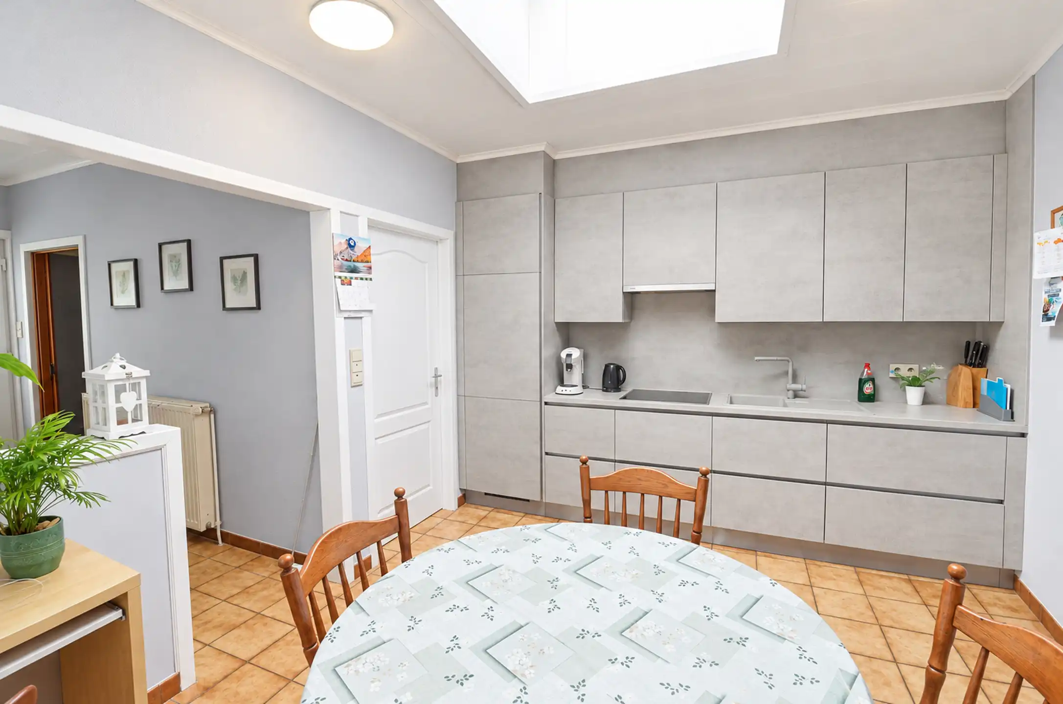 Charmante stadswoning met 2 slaapkamers en een gezellig tuintje foto 7