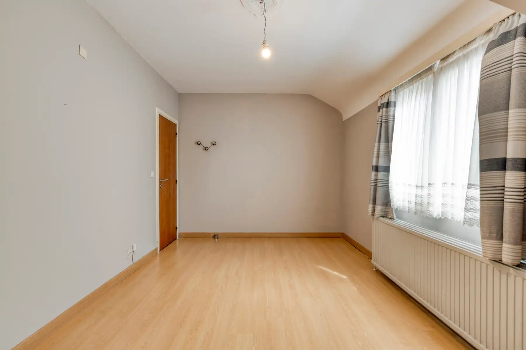Gunstig gelegen villa met 3 slaapkamers, garage en tuin foto 11