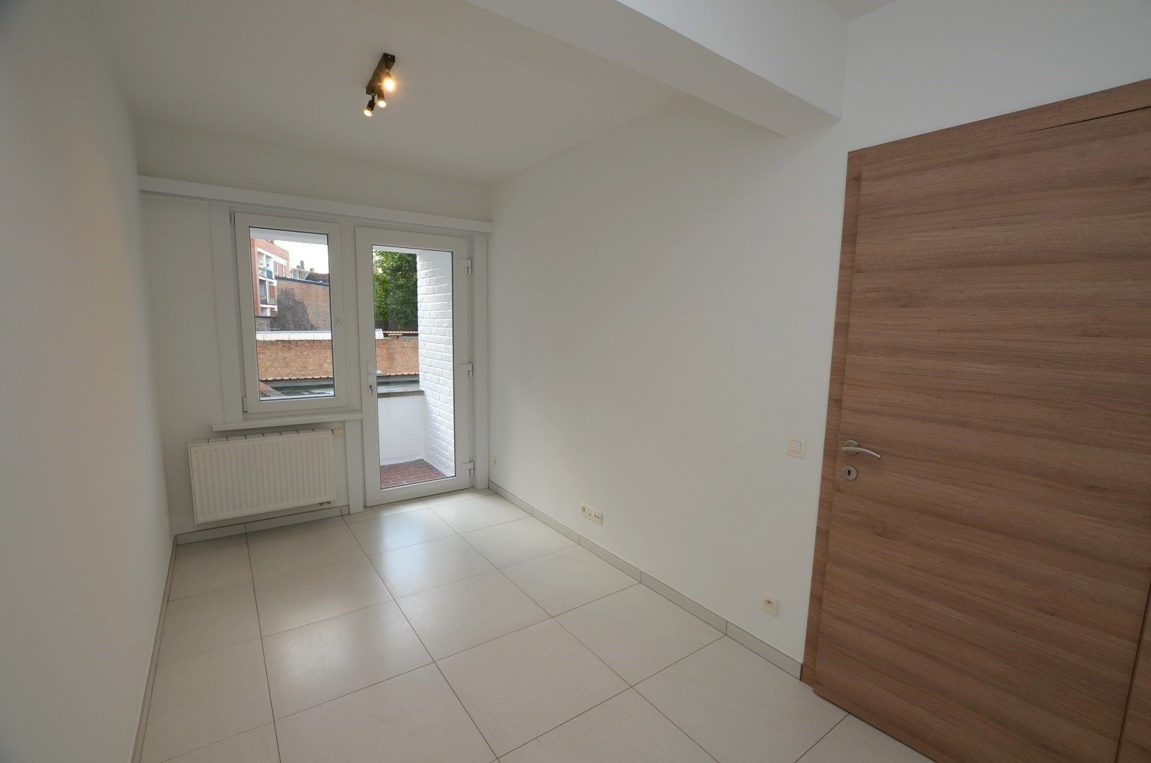 Instapklaar appartement 1ste verdiep (zonder lift) foto 5
