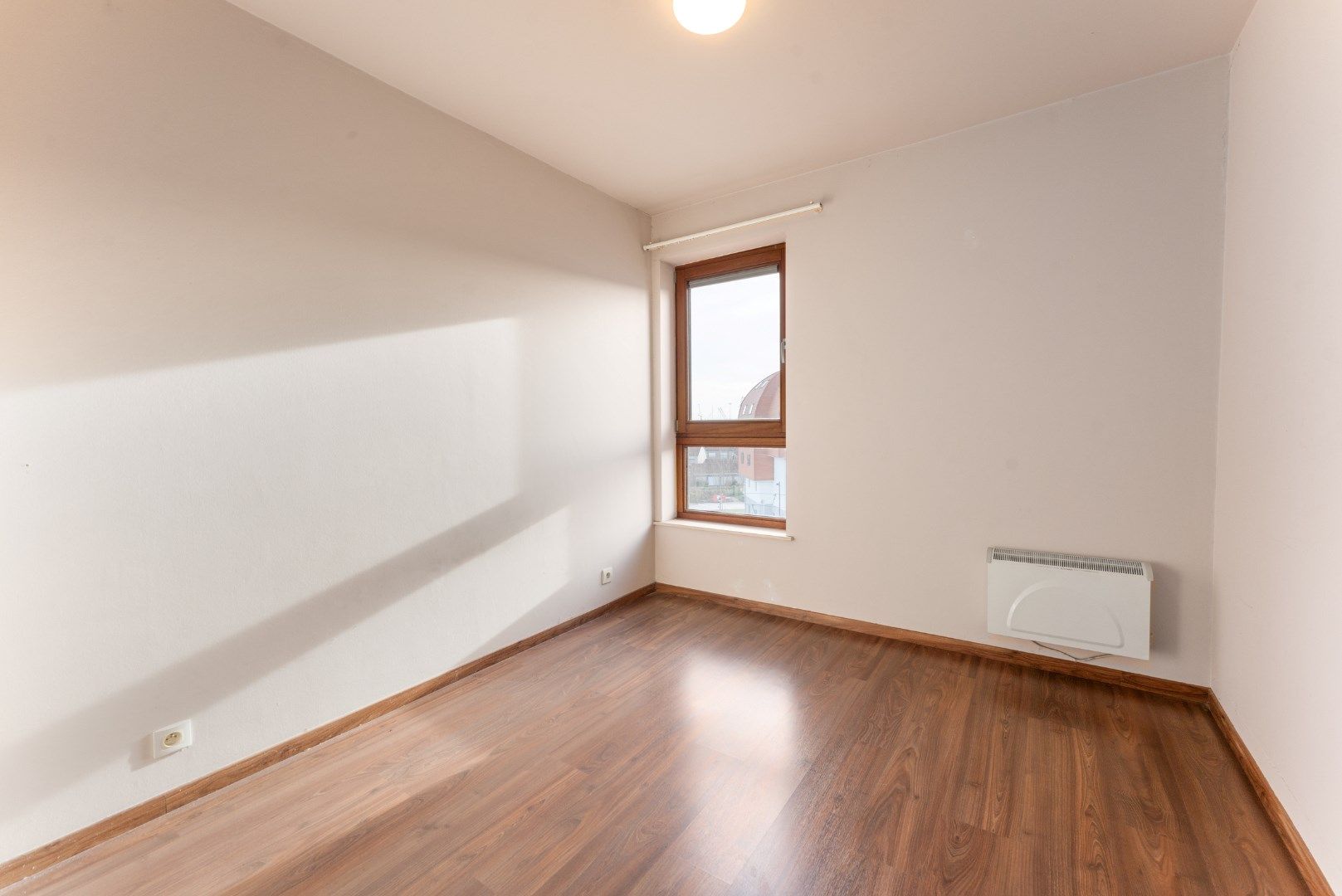 hoek appartement met 1slaapkamer foto 6