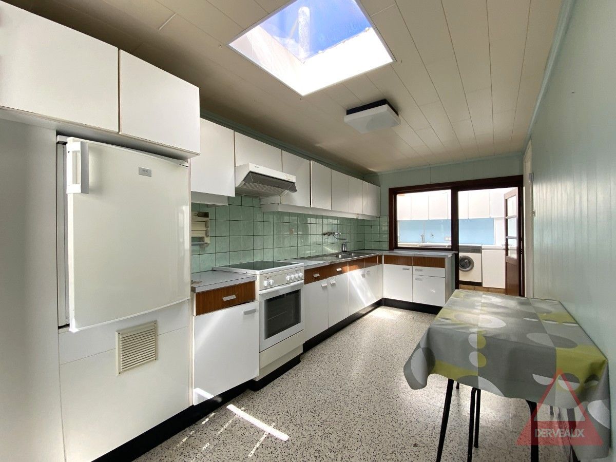 Zonnebeke - Woning met landelijke ligging en loods foto 6