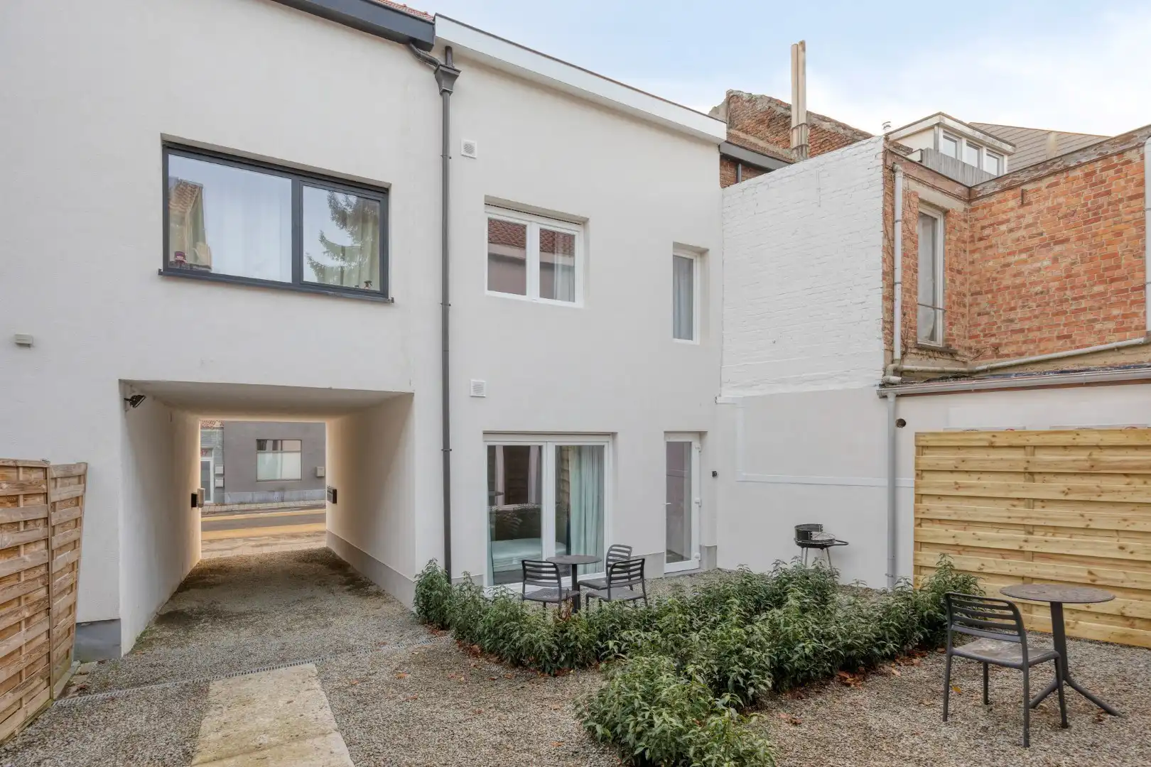 Totaal gerenoveerde en bemeubelde studio op gunstige ligging nabij Leuven  foto 32