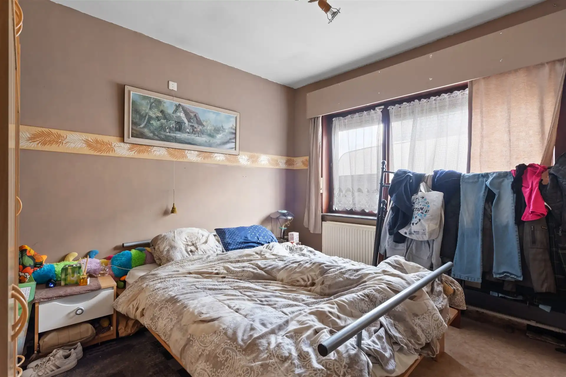 Te renoveren bungalow op een ruim stuk grond foto 13