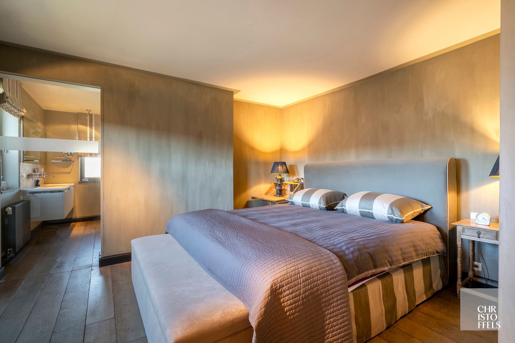 Luxe penthouse van 239m² met 34m² terrassen in hartje Zutendaal! foto 7