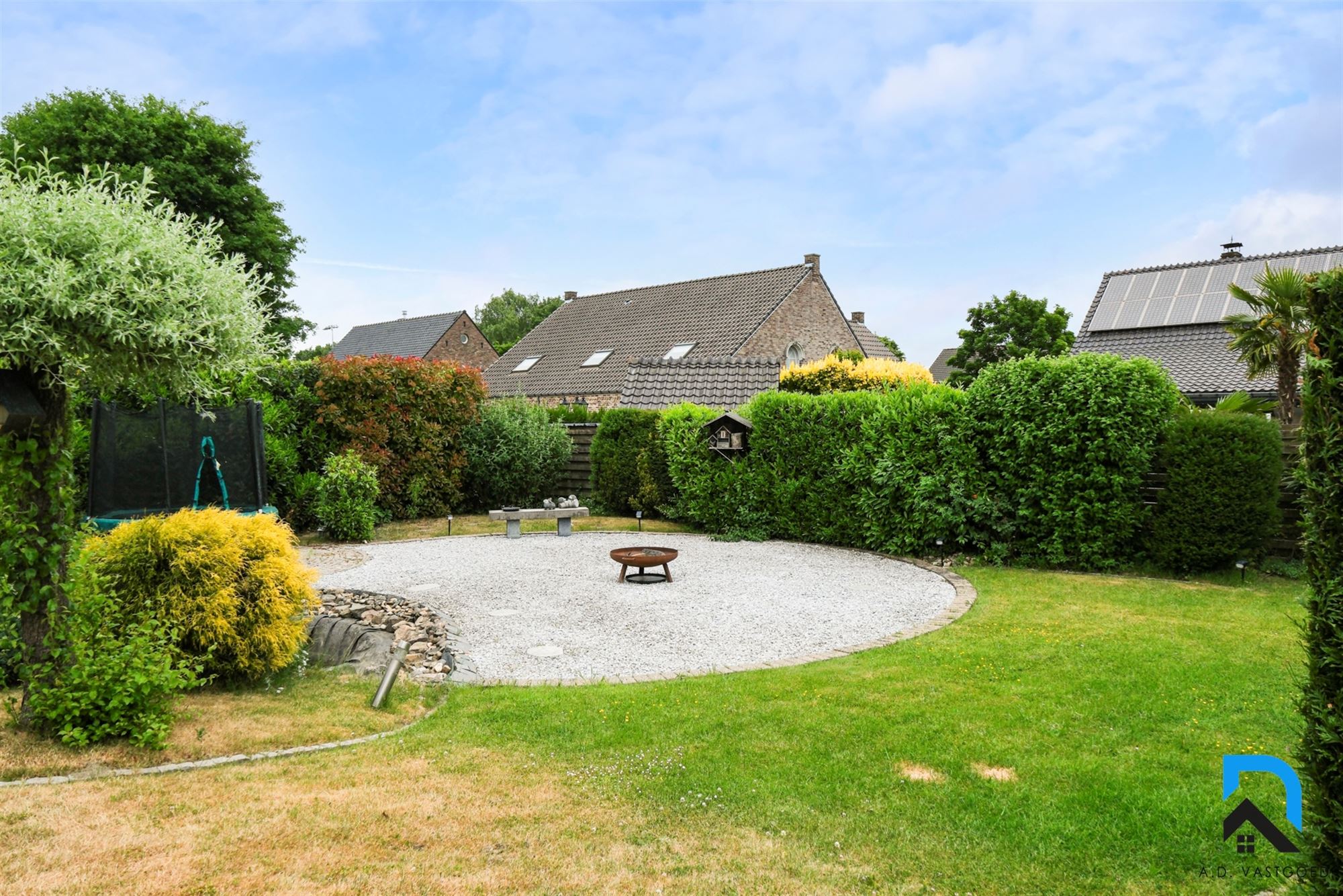 Ruime woning met 5 slaapkamers op toplocatie foto 33