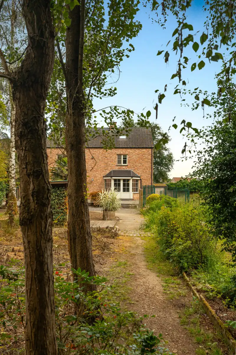 Karaktervol huis, perceel mét bouwgrond(en), grote tuinloods foto 25