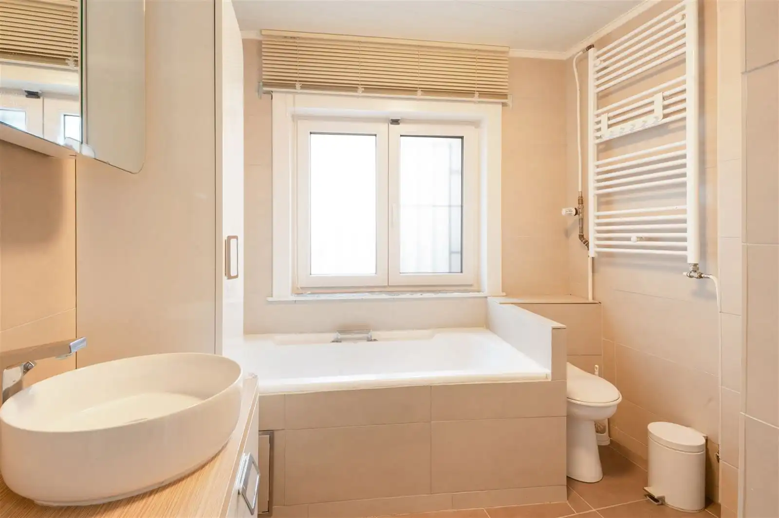 gezinswoning met tuin op 2are95 foto 14