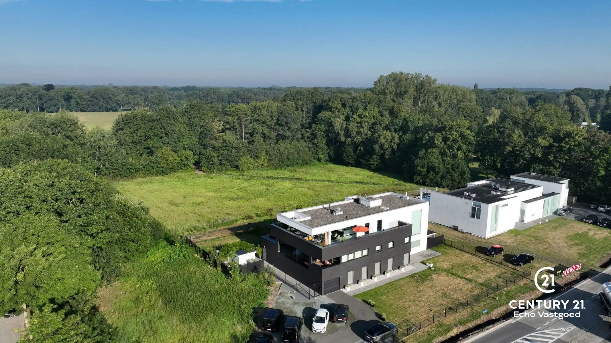 prachtige penthouse met terras foto {{pictureIndex}}