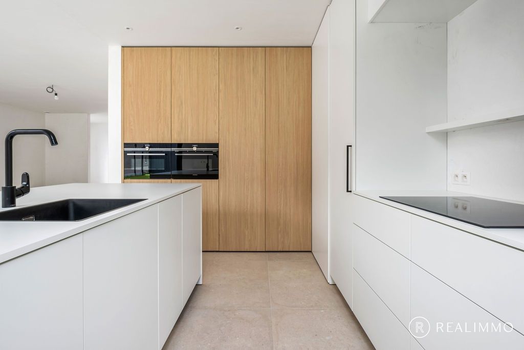 Ruime, moderne nieuwbouwwoning in hartje Ruien foto 3