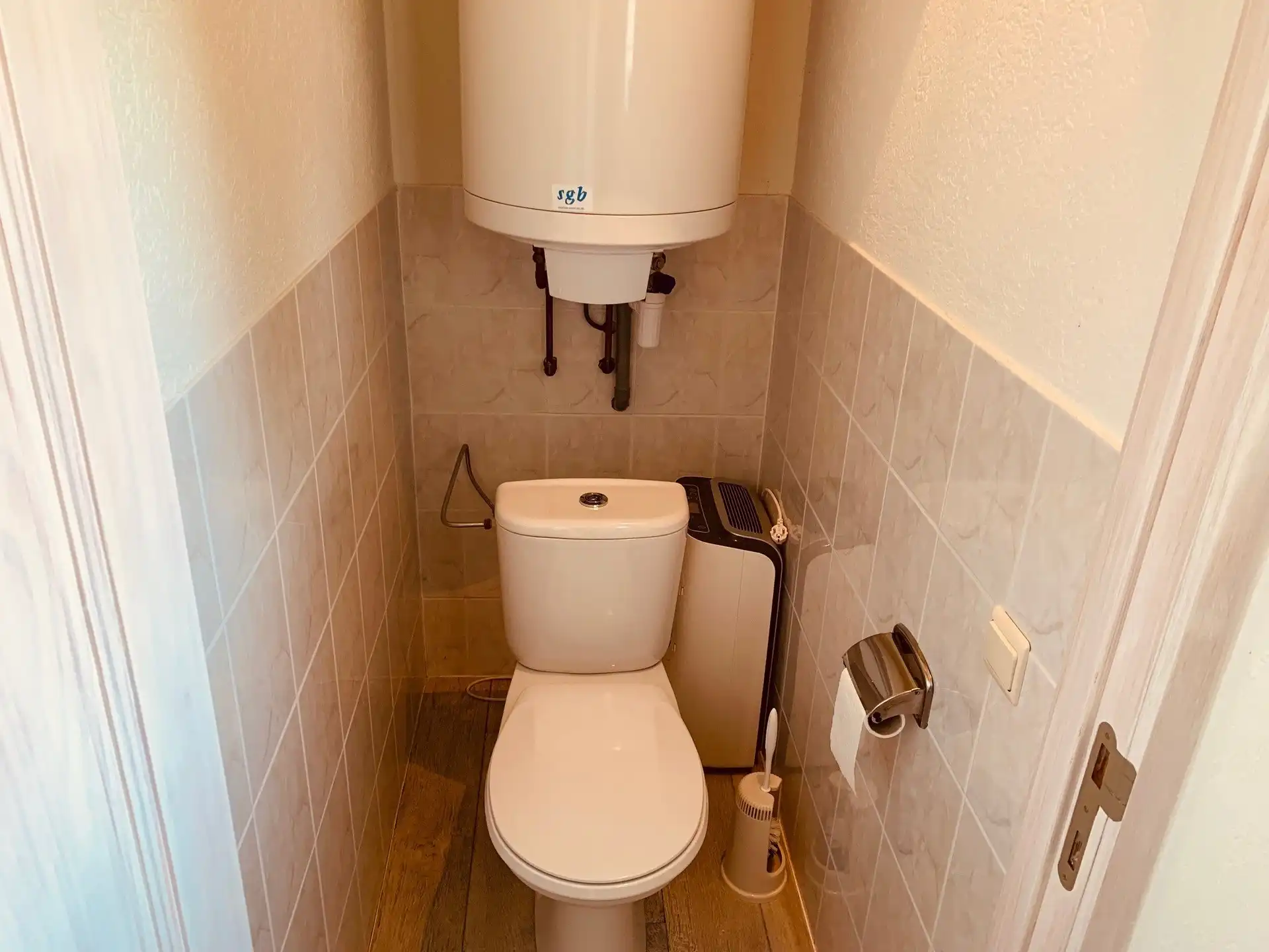 Charmante gerenoveerde visserswoning met zongerichte tuin en open zicht op de polders 🌾 foto 13