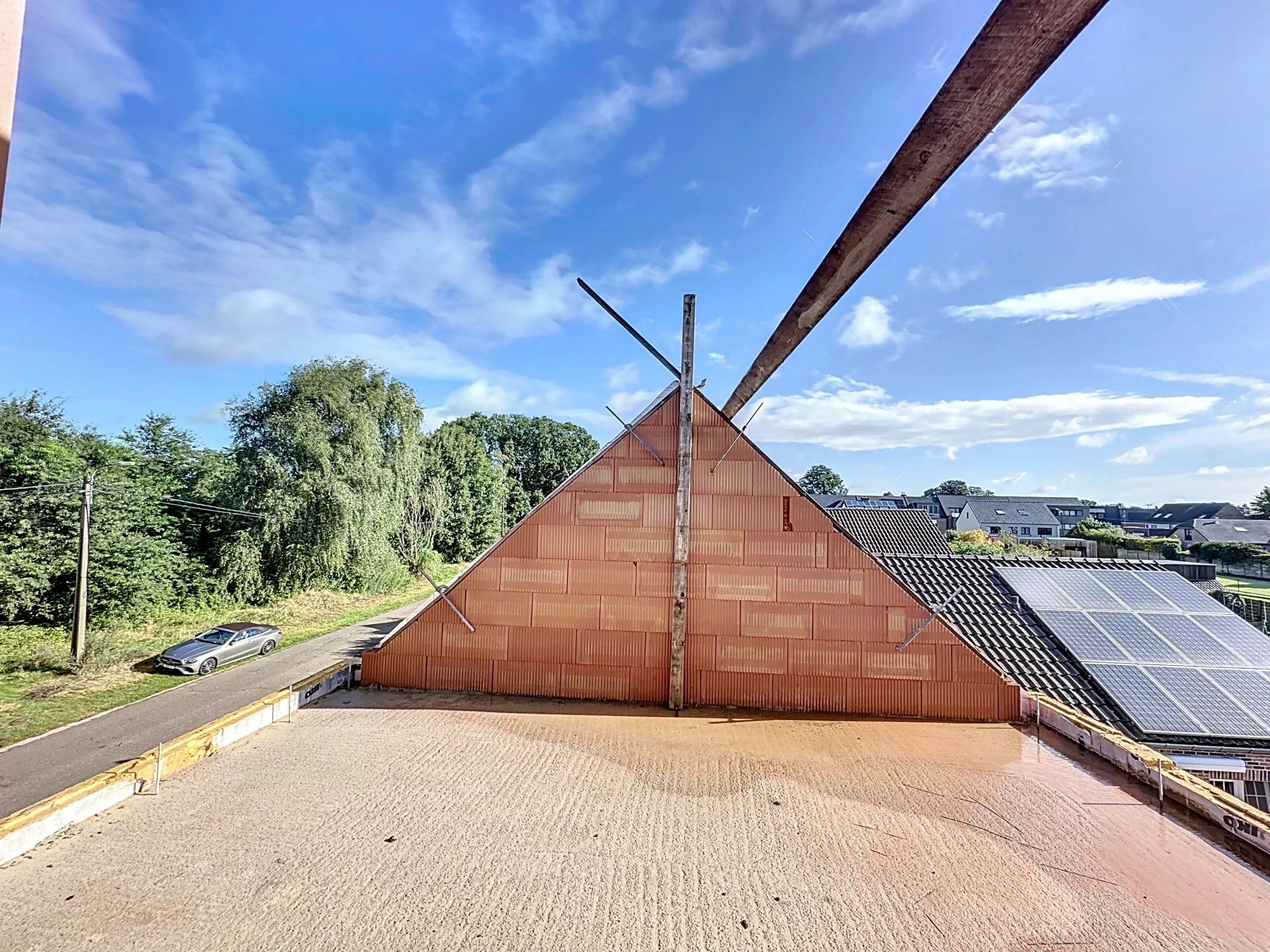 Ruwbouw op zeer gunstige locatie vlakbij het centrum van Balen. foto 34